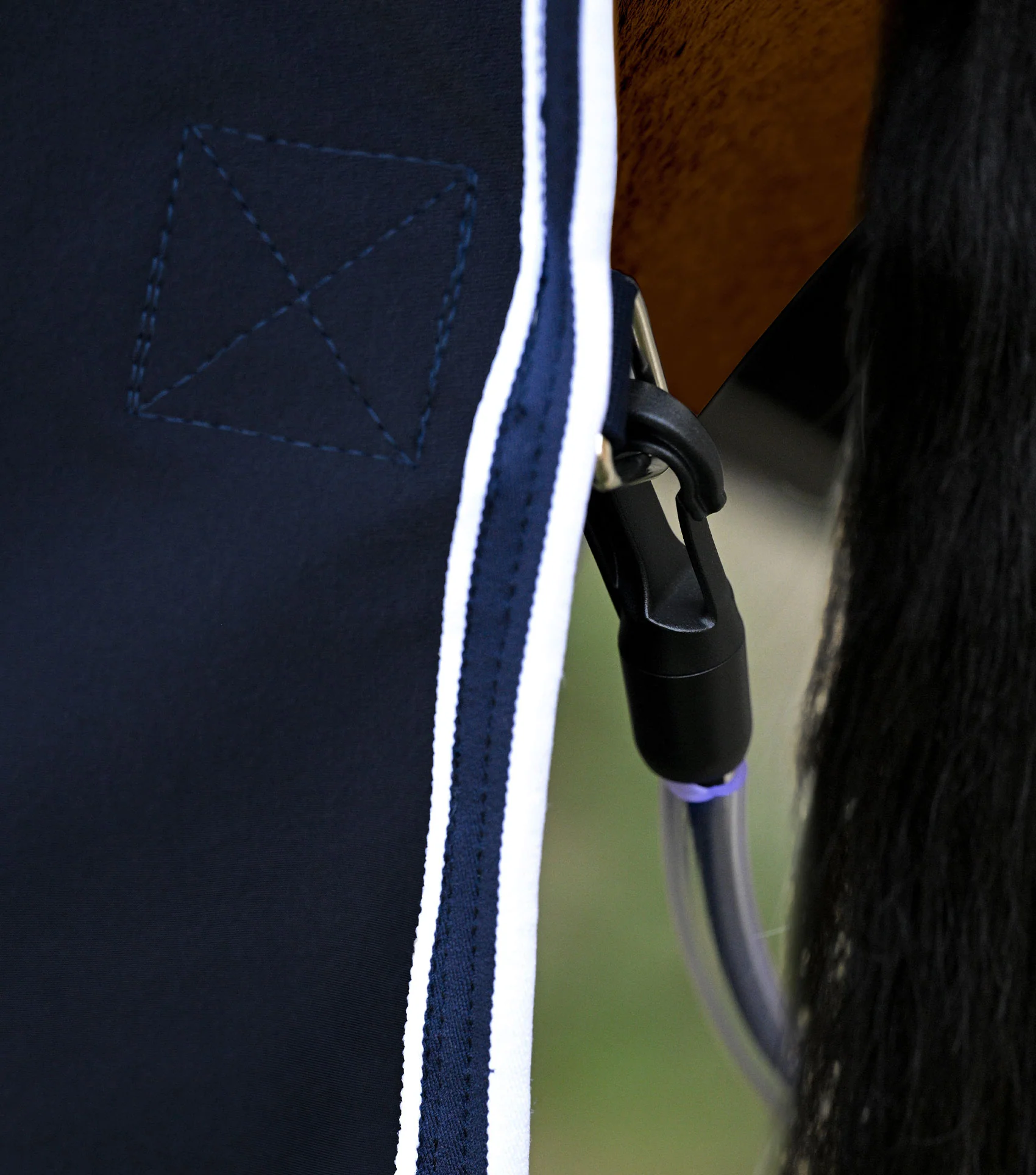 Airtech Horse Cooler Rug Navy - Image 5