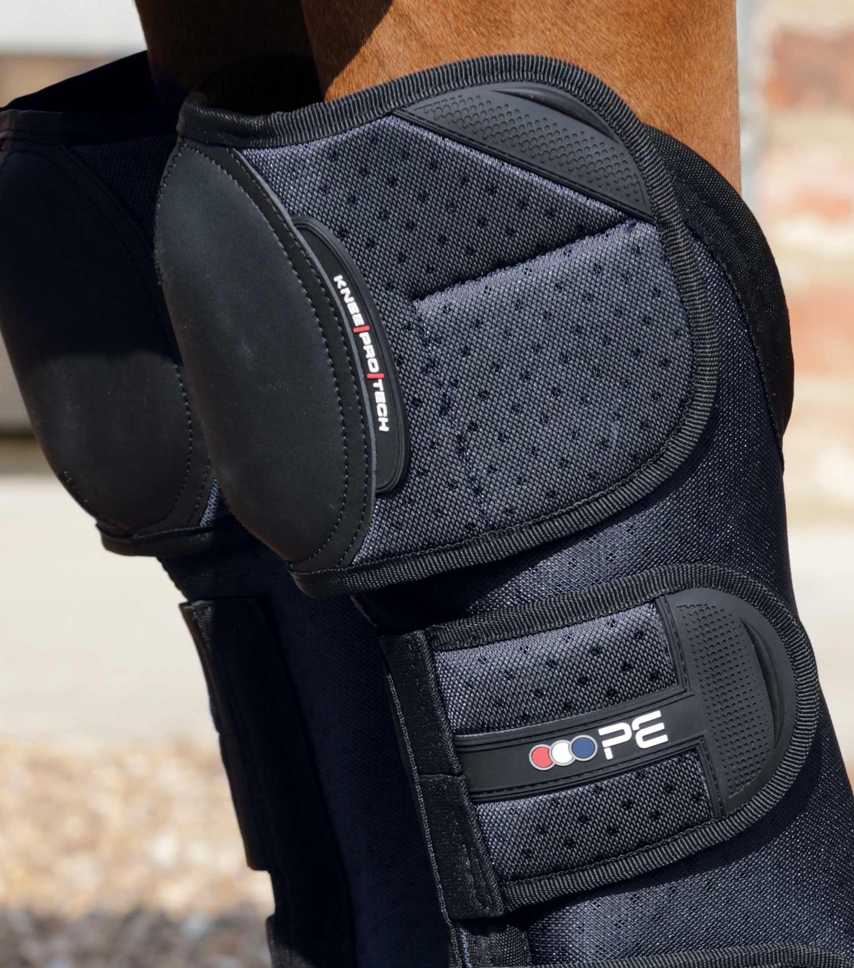 Airtechnology Knee Pro-Tech Horse Travel Boots Navy - Image 5