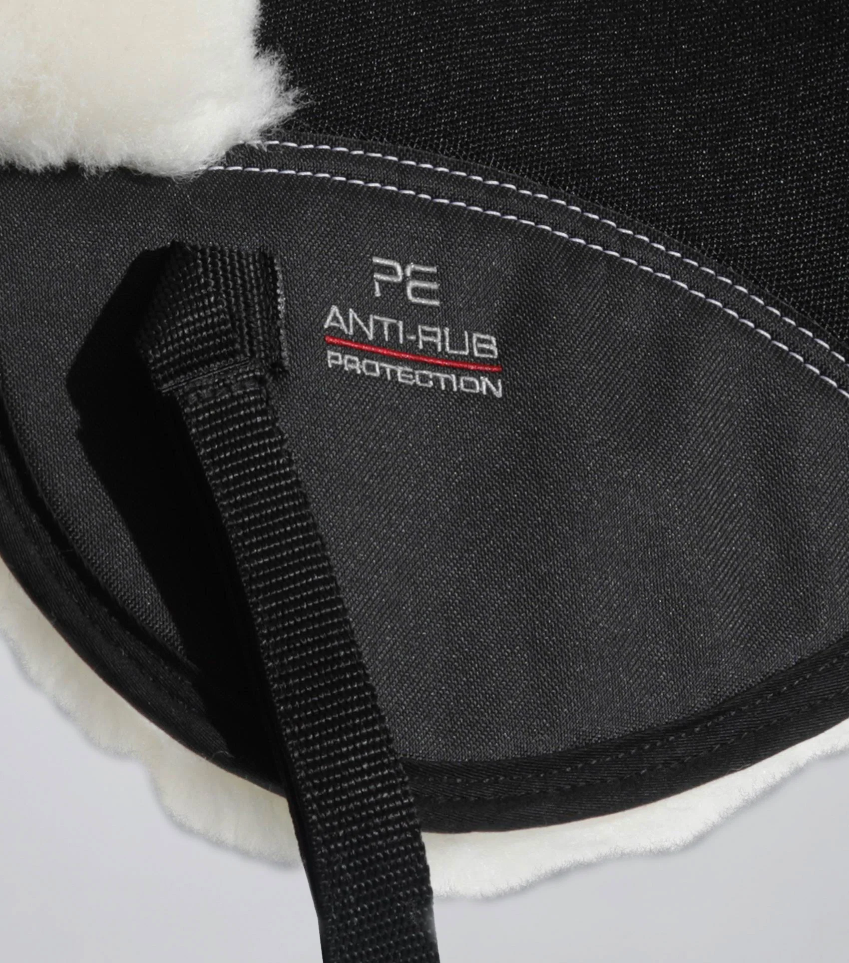 Airtechnology Shockproof Wool Saddle Pad - Half Pad Black/Natural Wool - Image 5