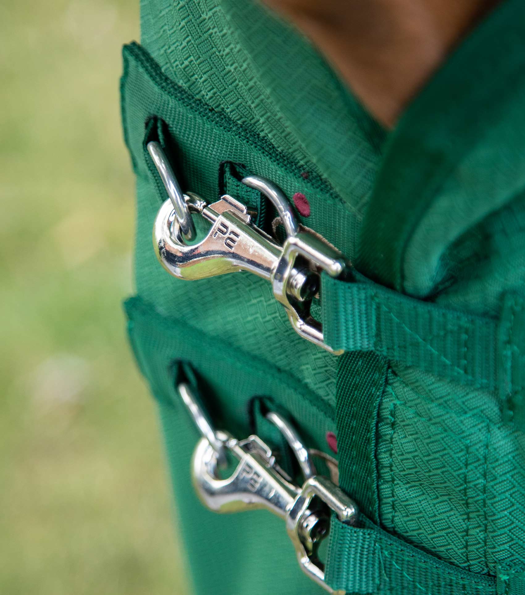 Akoni 0g Original Turnout Rug Green - Image 3