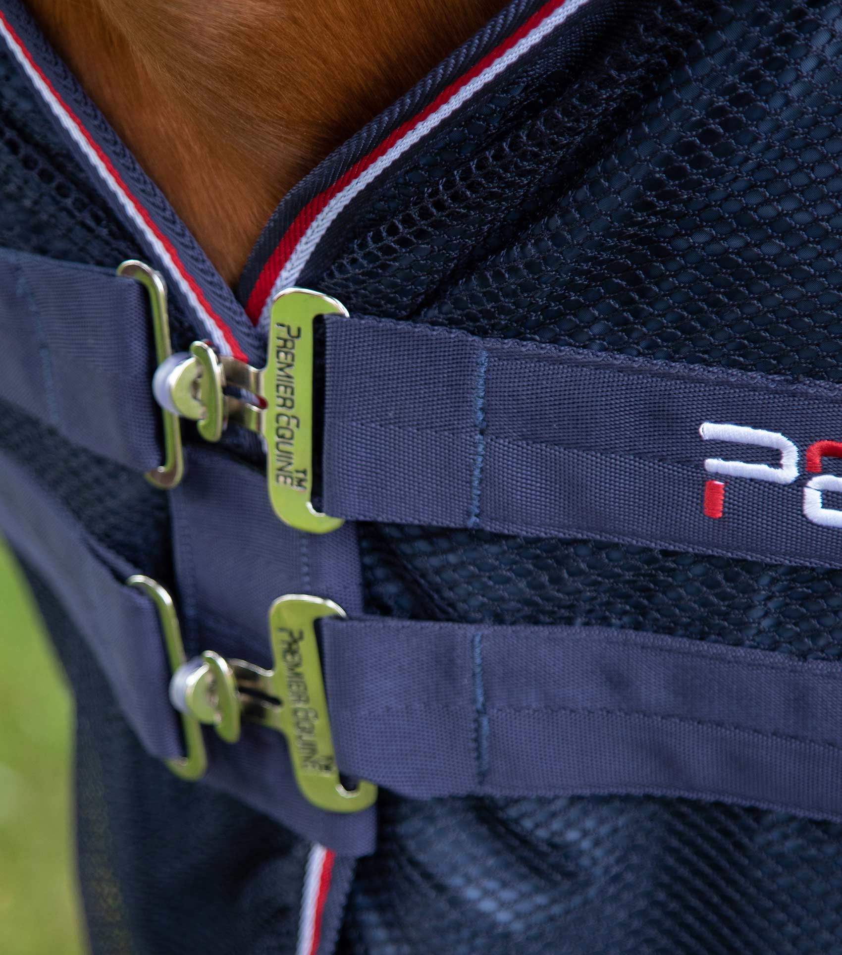 Arisca Scrim Cooler Navy - Image 3