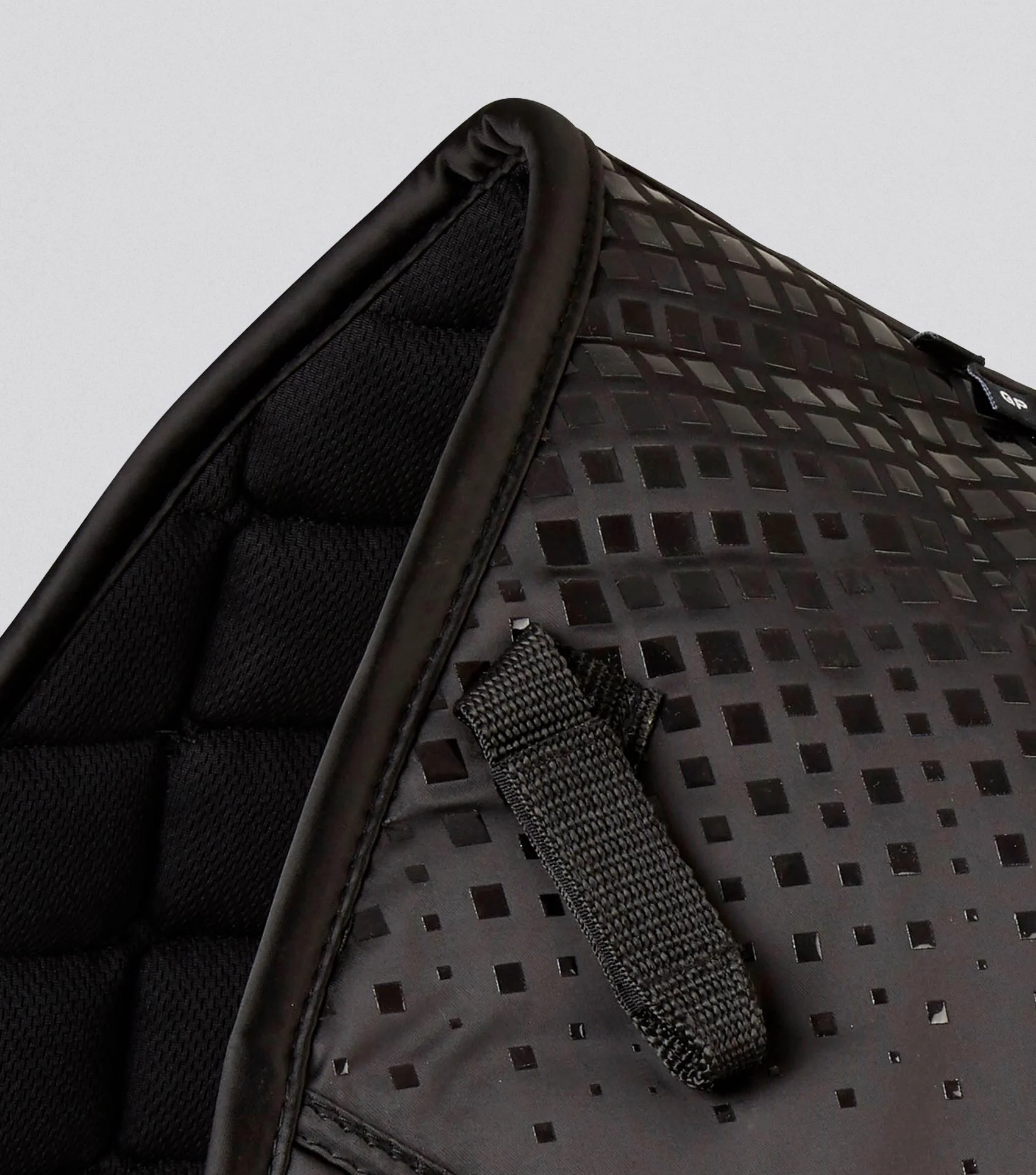 Armada Close Contact GP/Jump Square Black - Image 3