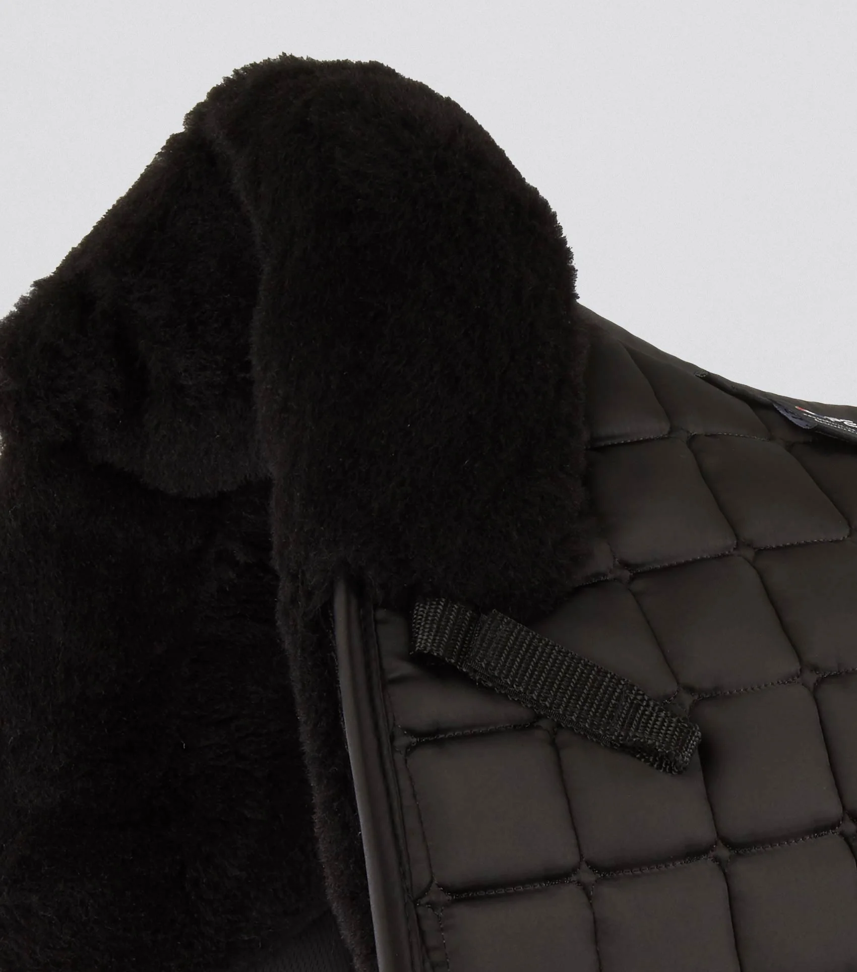 Atlantis CC Satin Wool Dressage Square Black/Black Wool - Image 3