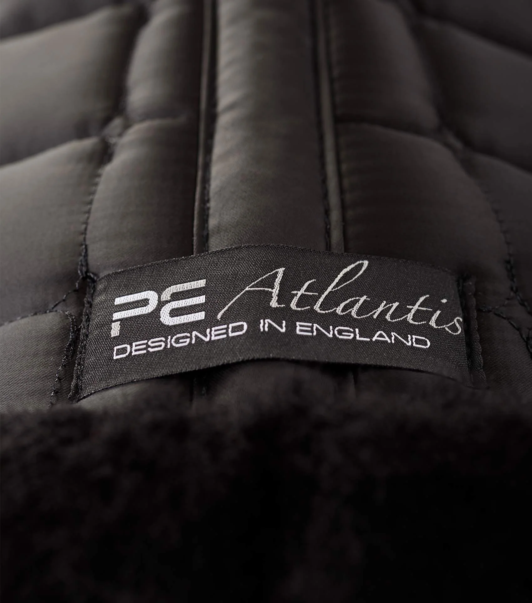 Atlantis CC Satin Wool Dressage Square Black/Black Wool - Image 5