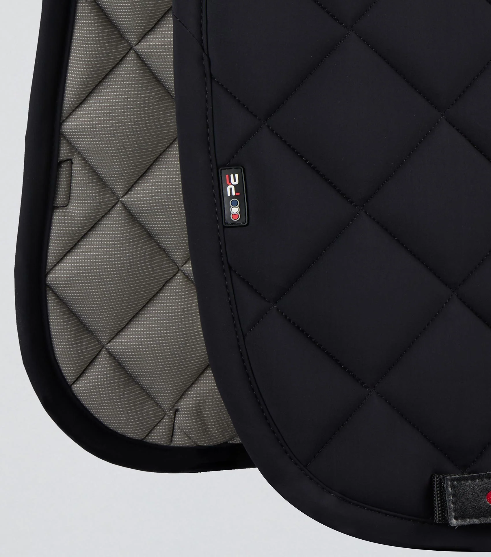 Atlas Close Contact Dressage Square Black - Image 3