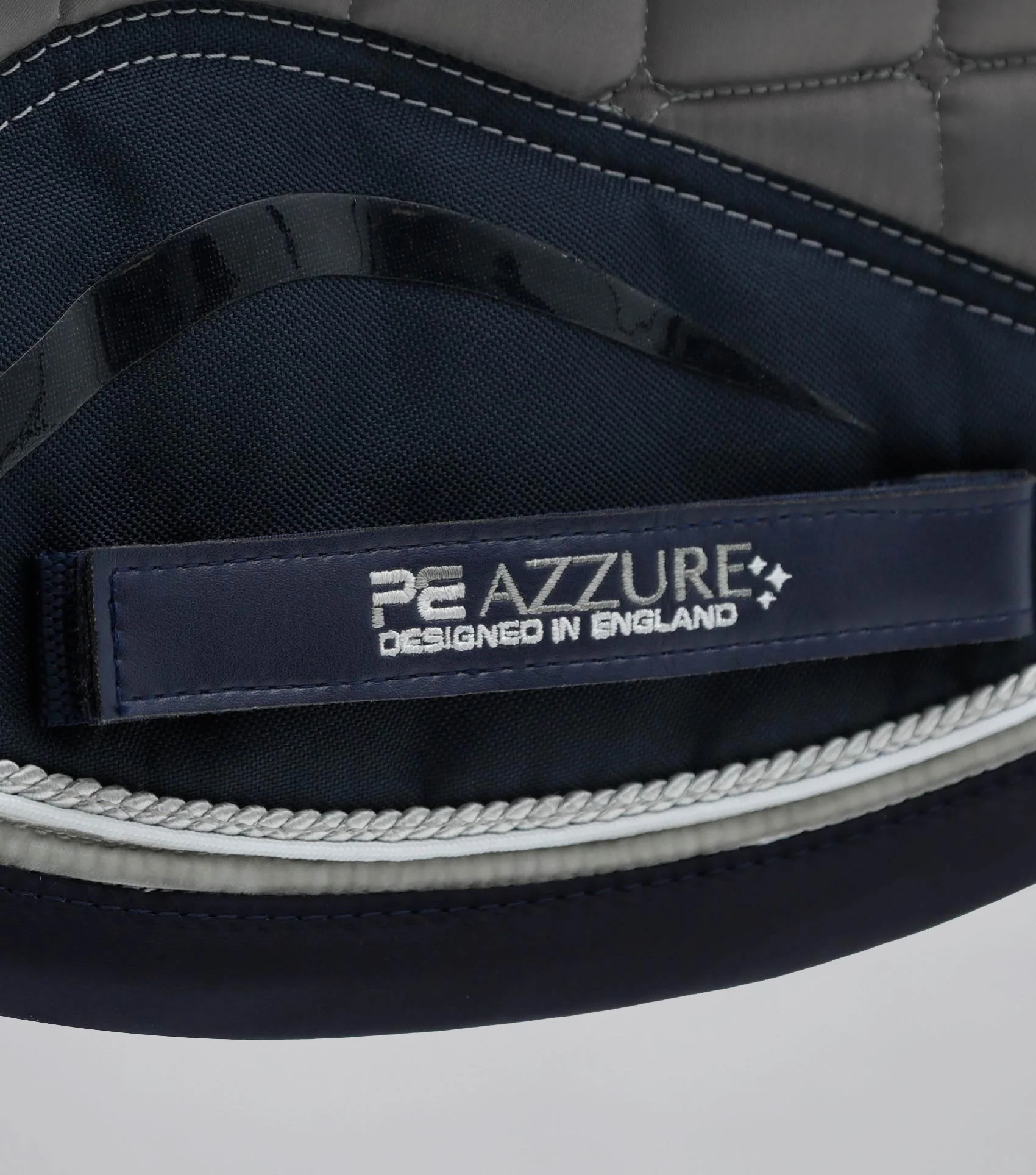 Azzure Anti-Slip Satin Dressage Square Grey - Image 5