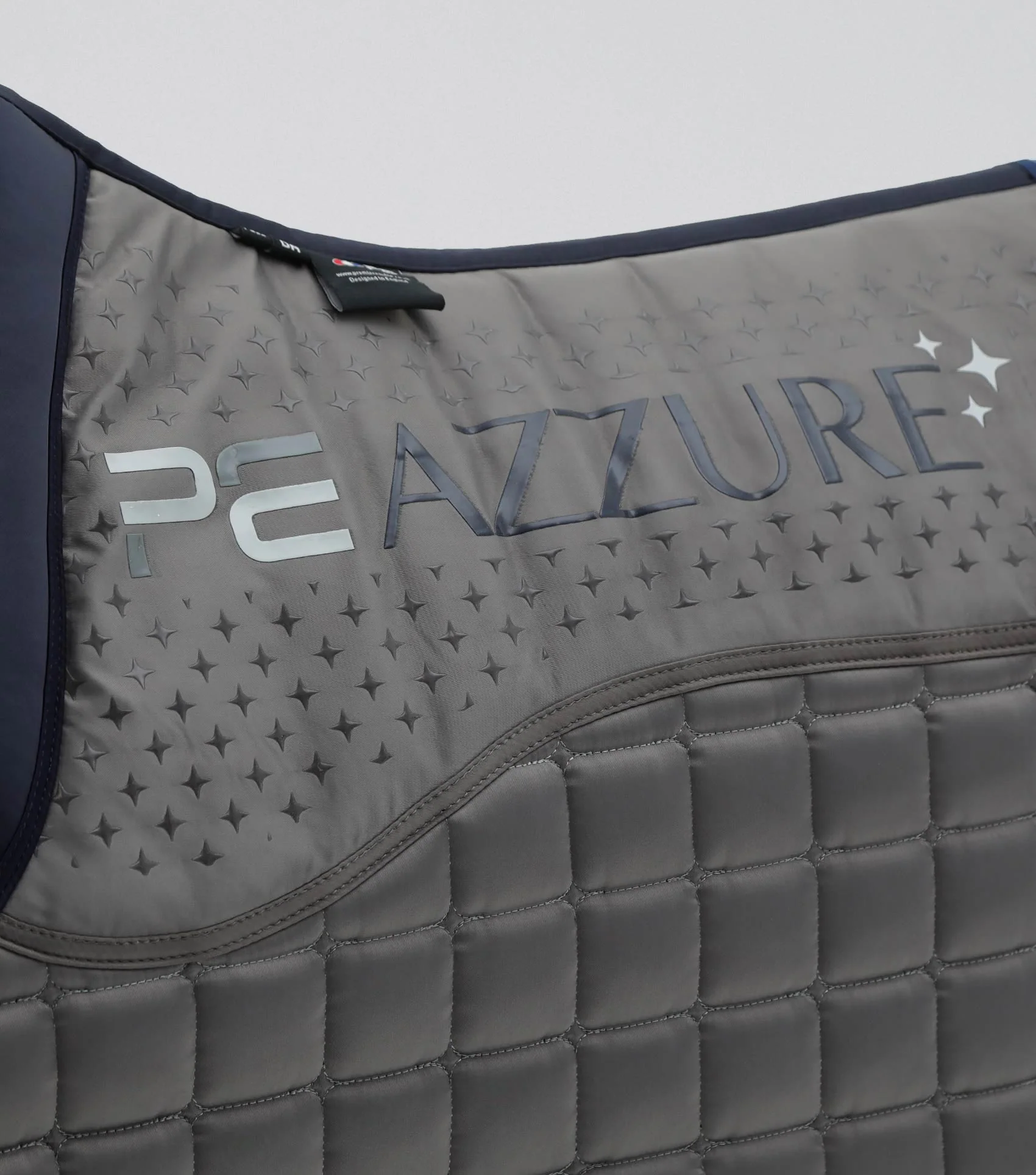 Azzure Anti-Slip Satin Dressage Square Grey - Image 6