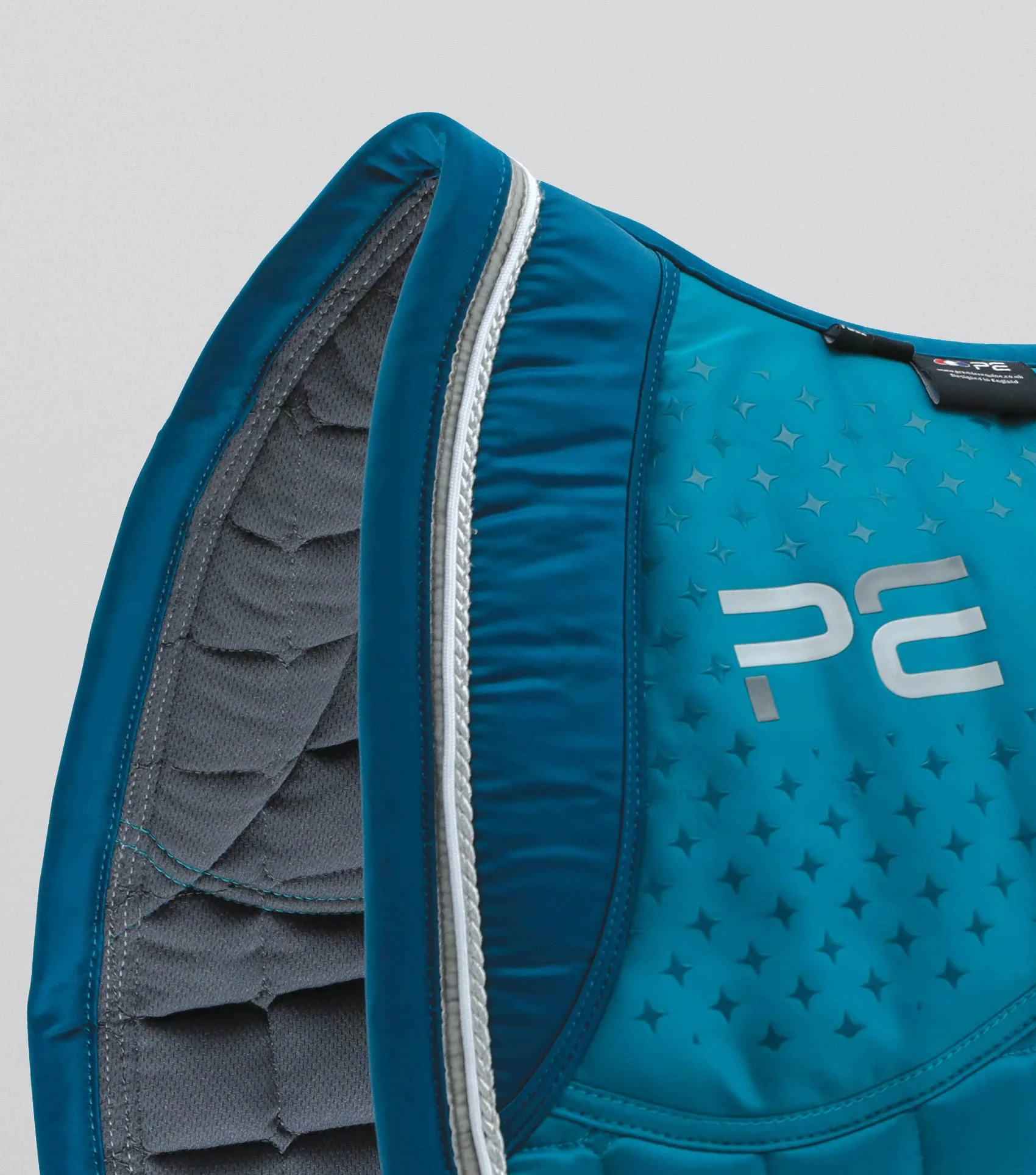 Azzure Anti-Slip Satin Dressage Square Turquoise - Image 3