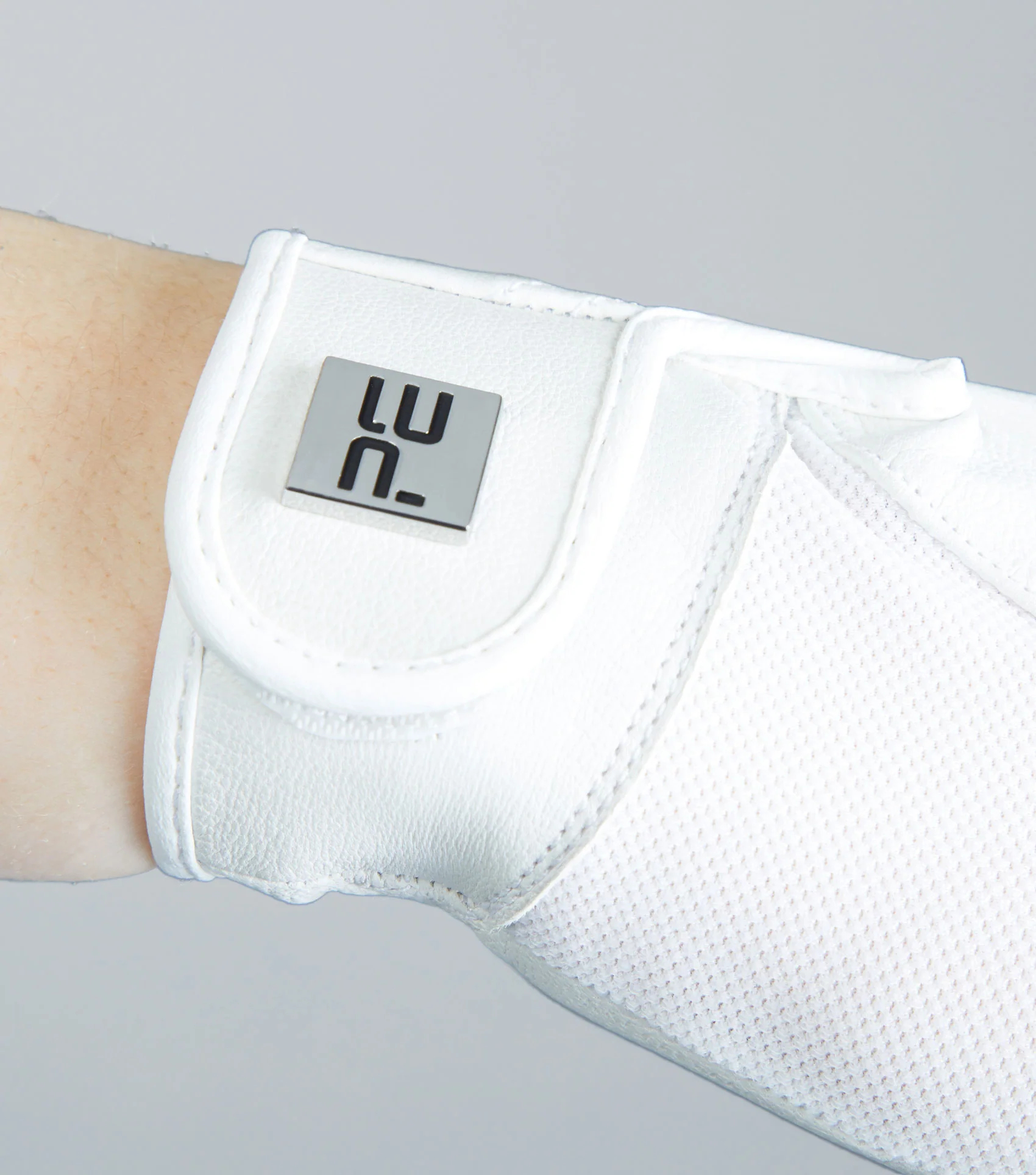 Bordoni Leather Mesh Competition Riding Gloves - Image 3