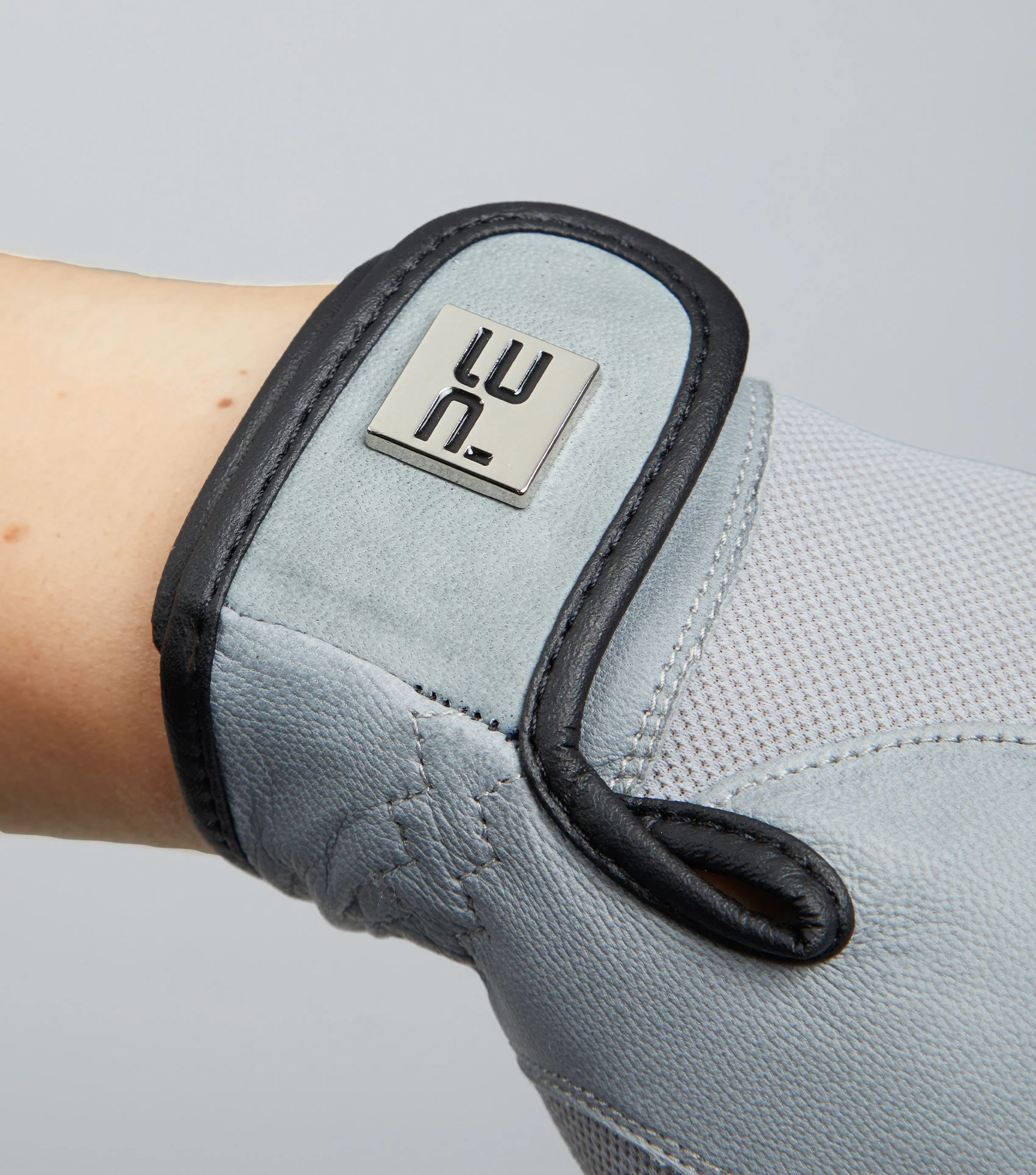 Bordoni Leather Mesh Riding Gloves Grey - Image 3