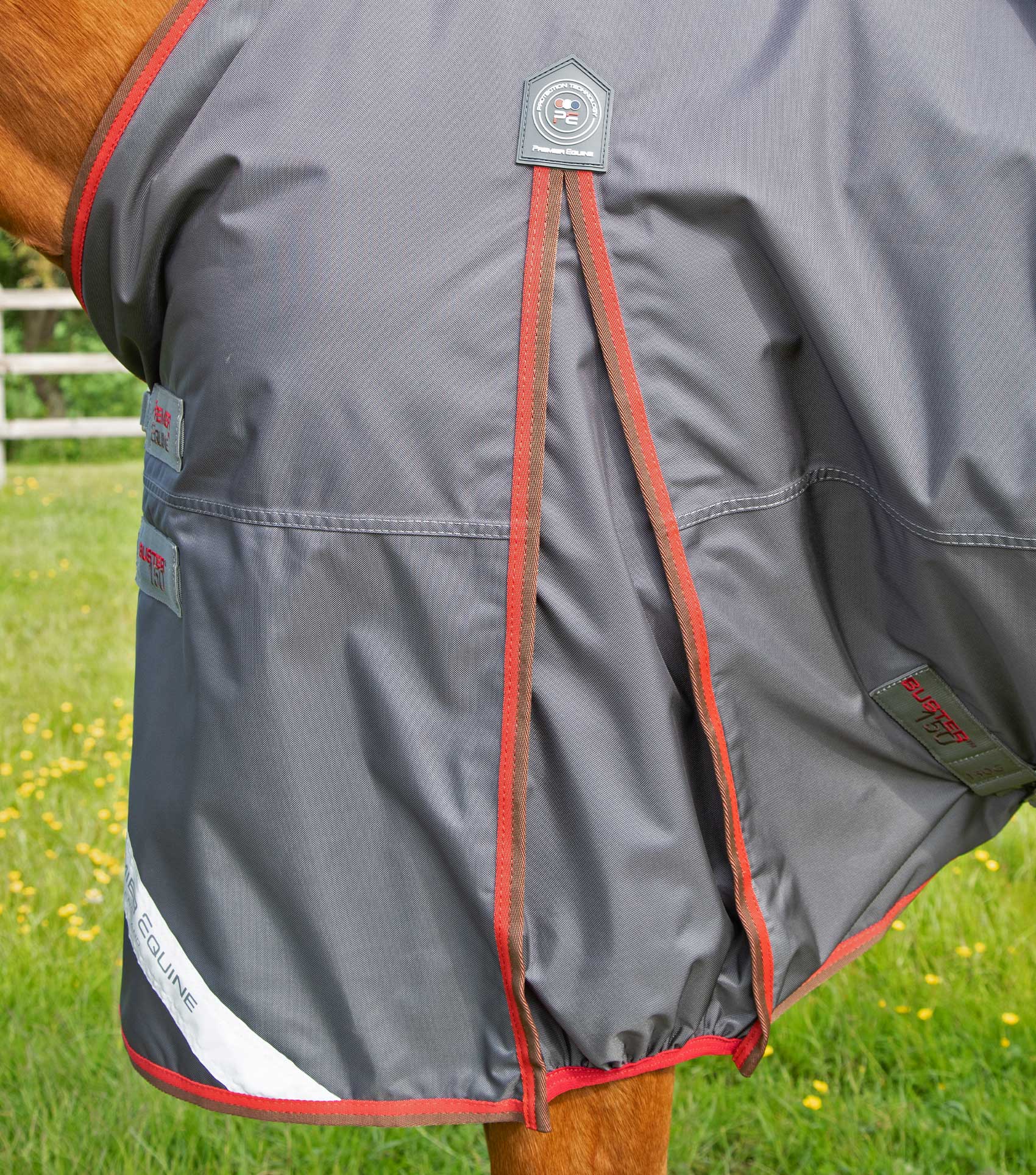 Buster 150g Turnout Rug with Classic Neck Cover Grey - Image 5