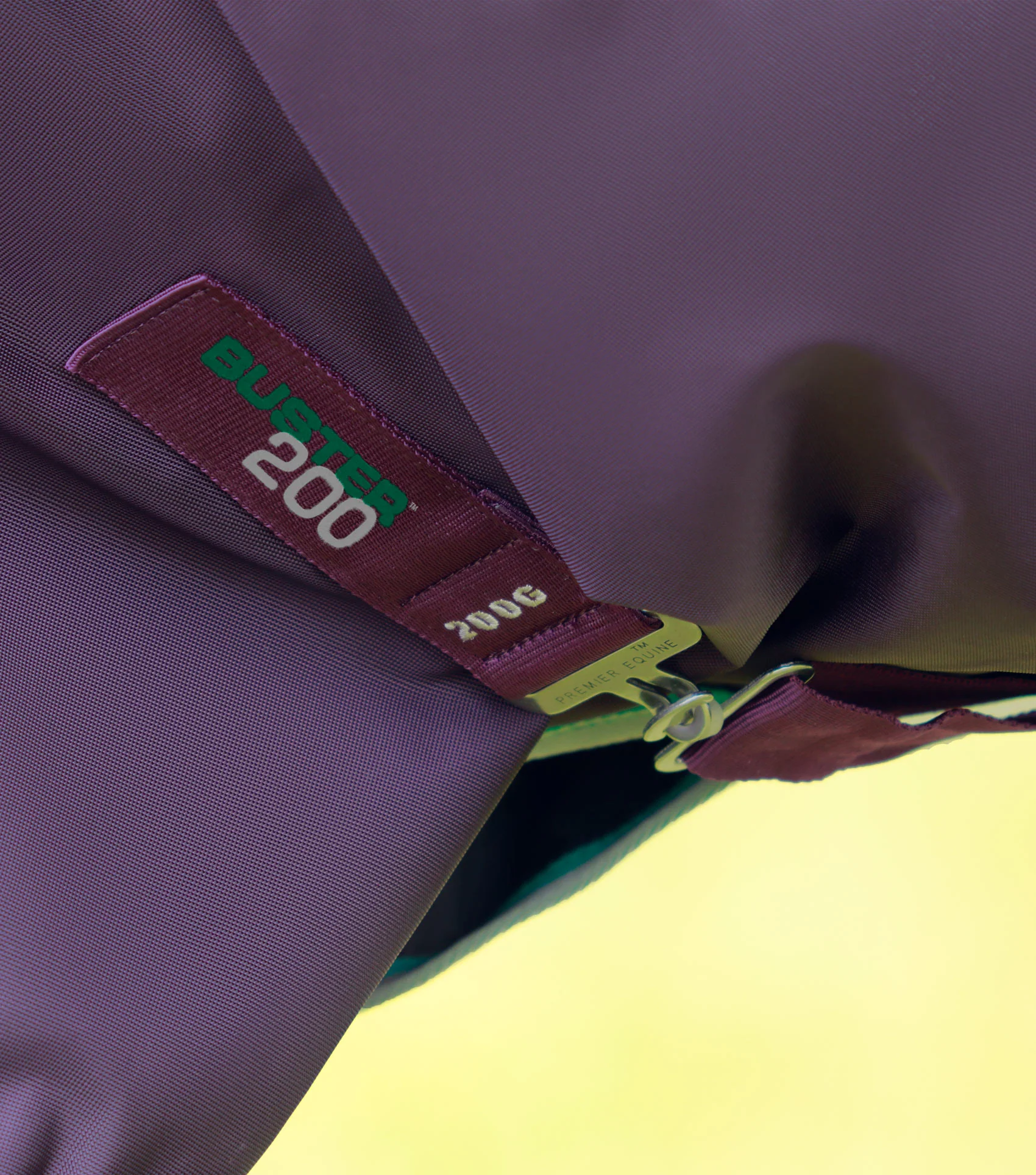 Buster 200g Turnout Rug with Snug-Fit Neck Cover Purple - Image 5