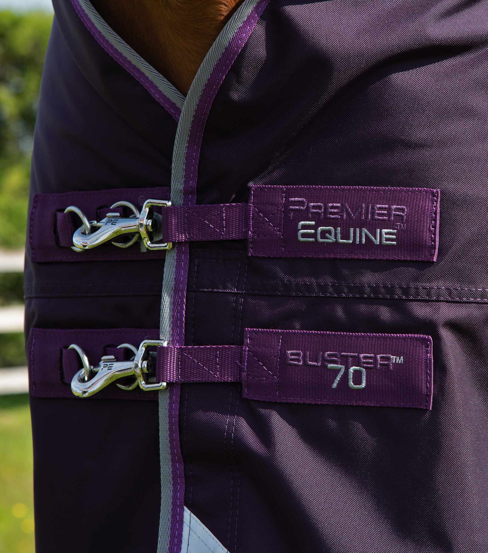 Buster 70g Turnout Rug with Classic Neck Cover Purple - Image 3