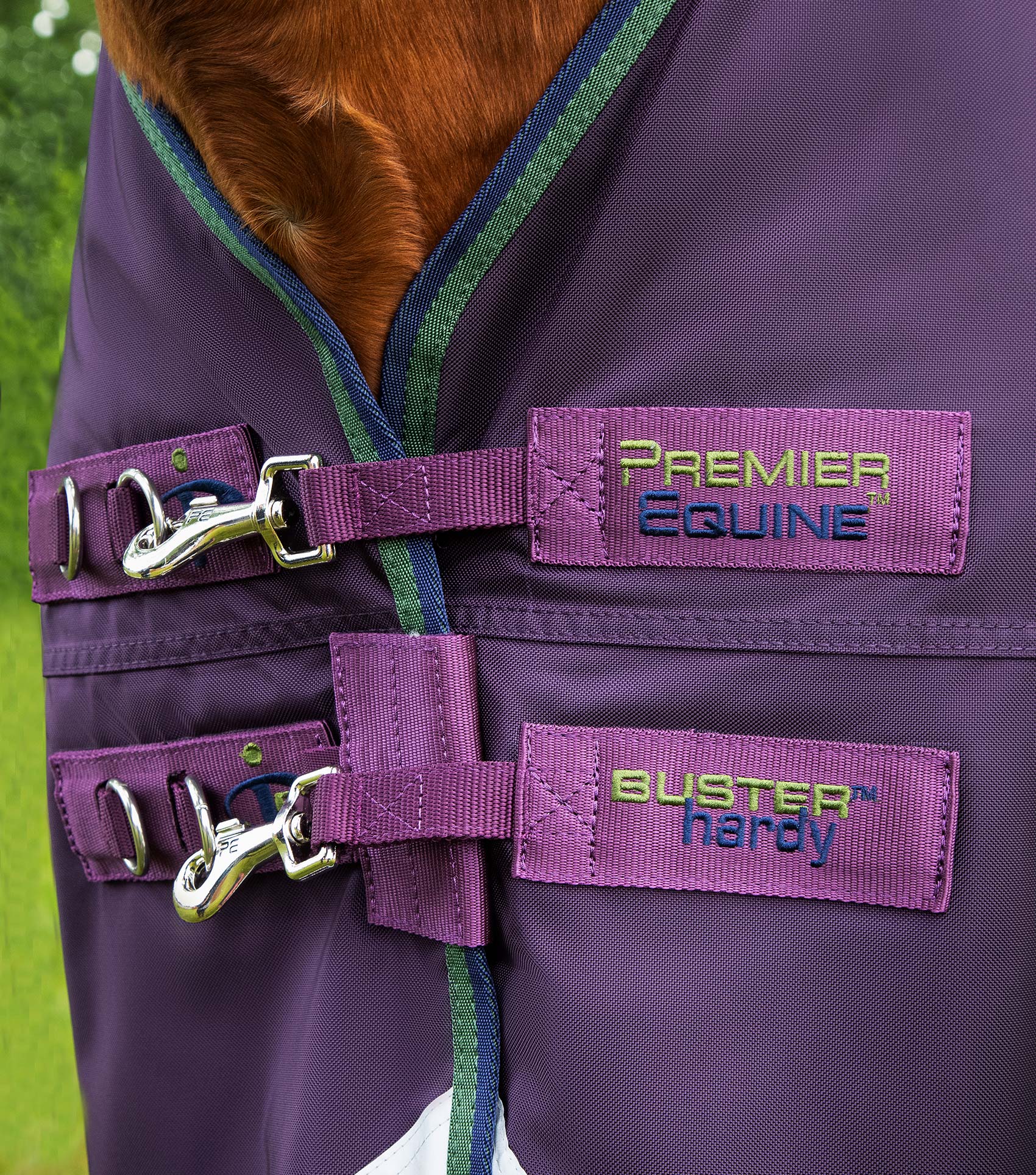 Buster Hardy 100g Half Neck Turnout Rug Purple - Image 3