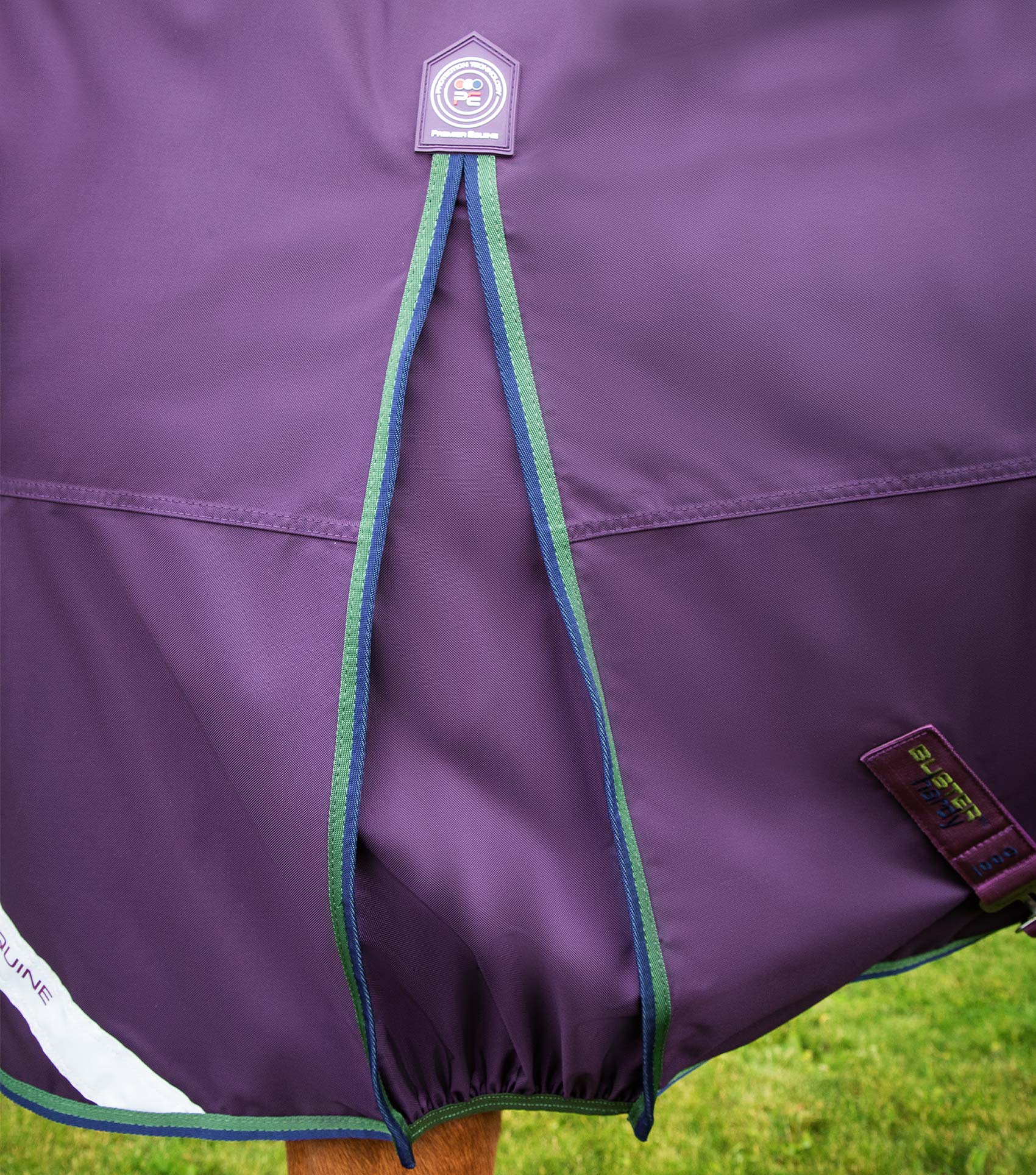 Buster Hardy 100g Half Neck Turnout Rug Purple - Image 4