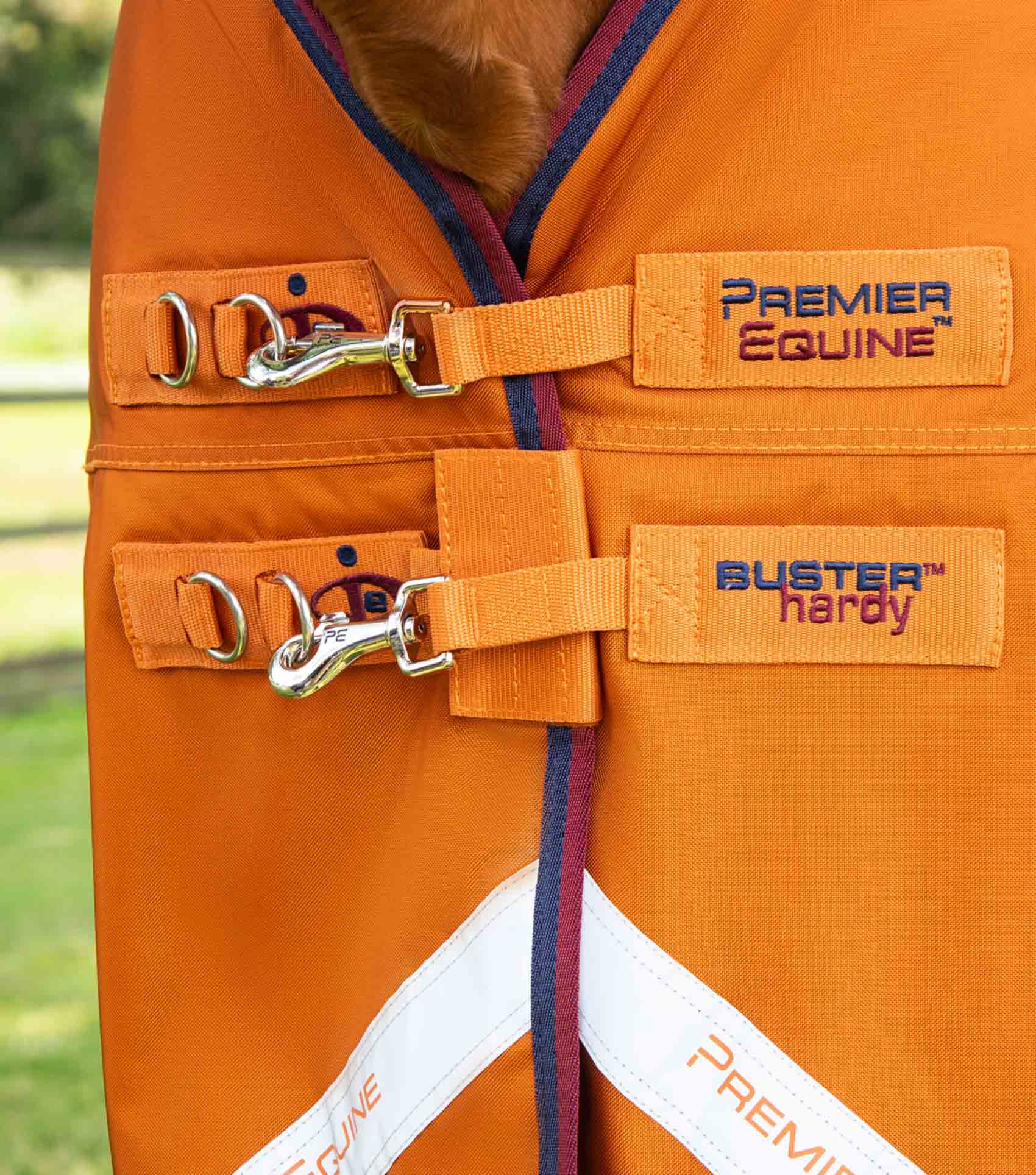 Buster Hardy 200g Half Neck Turnout Rug Burnt Orange - Image 3