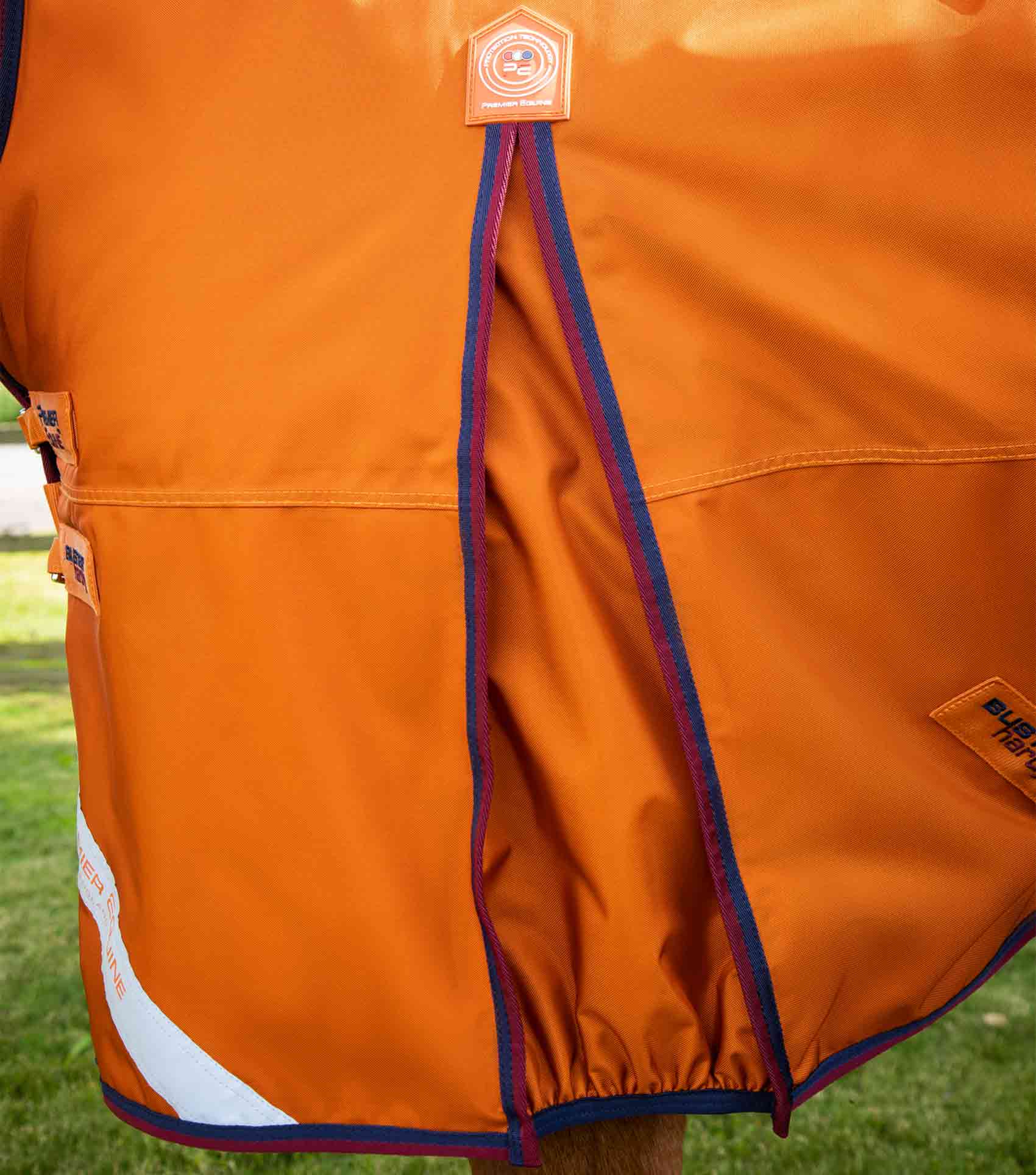 Buster Hardy 200g Half Neck Turnout Rug Burnt Orange - Image 4