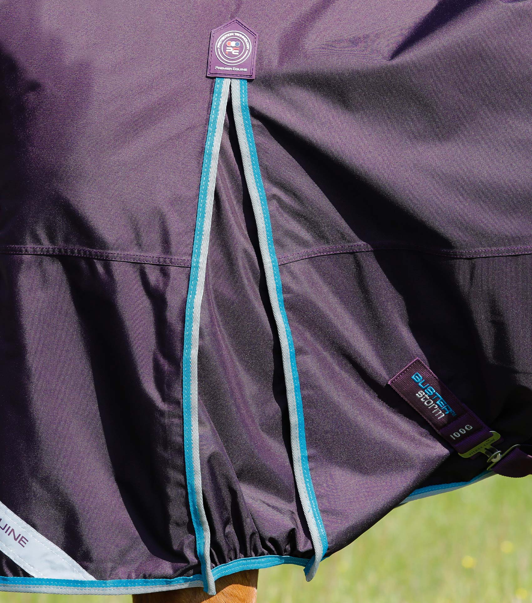 Buster Storm 100g Combo Turnout Rug with Snug-Fit Neck Purple - Image 4