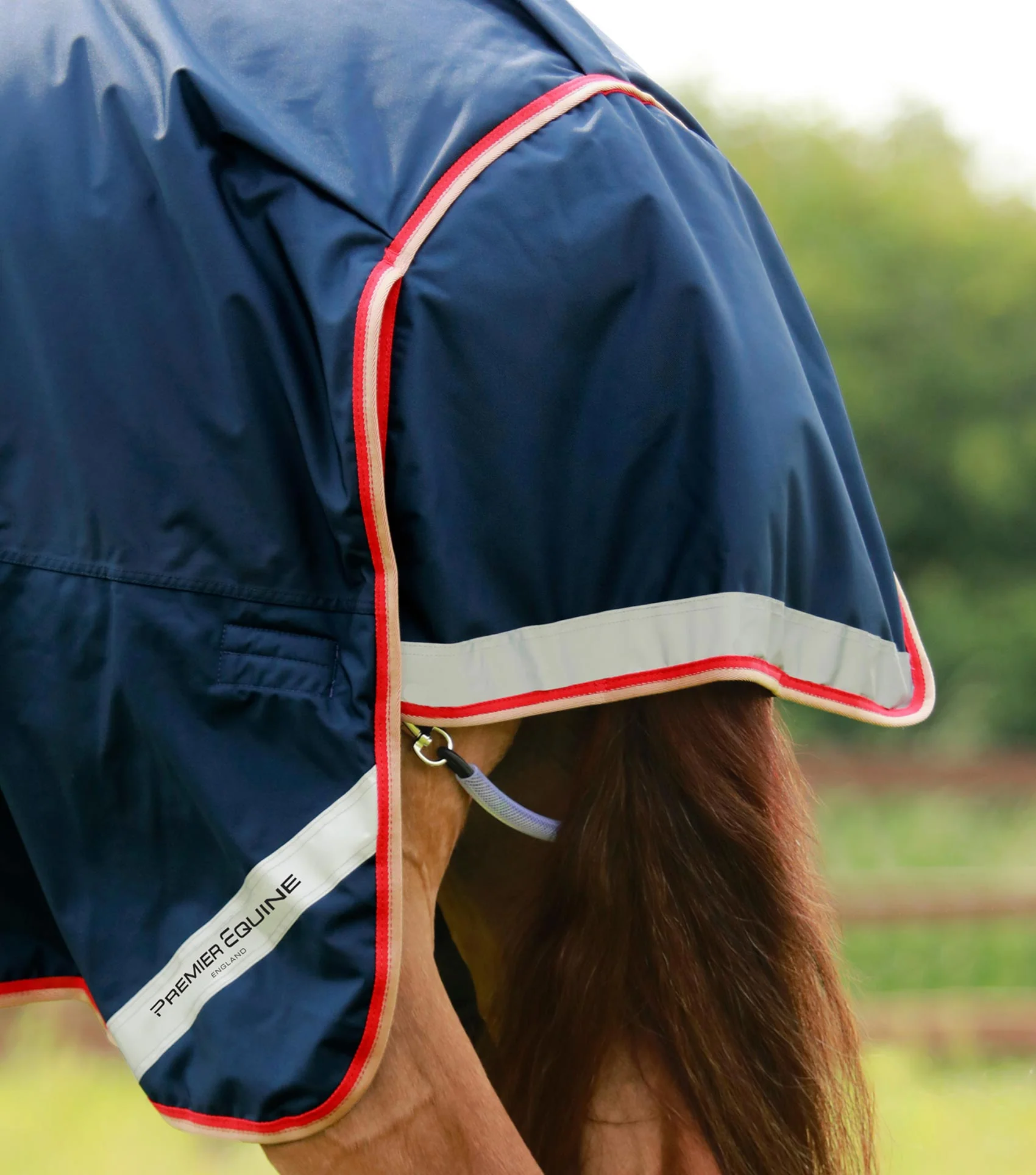 Buster Storm 200g Combo Turnout Rug with Snug-Fit Neck Navy - Image 6