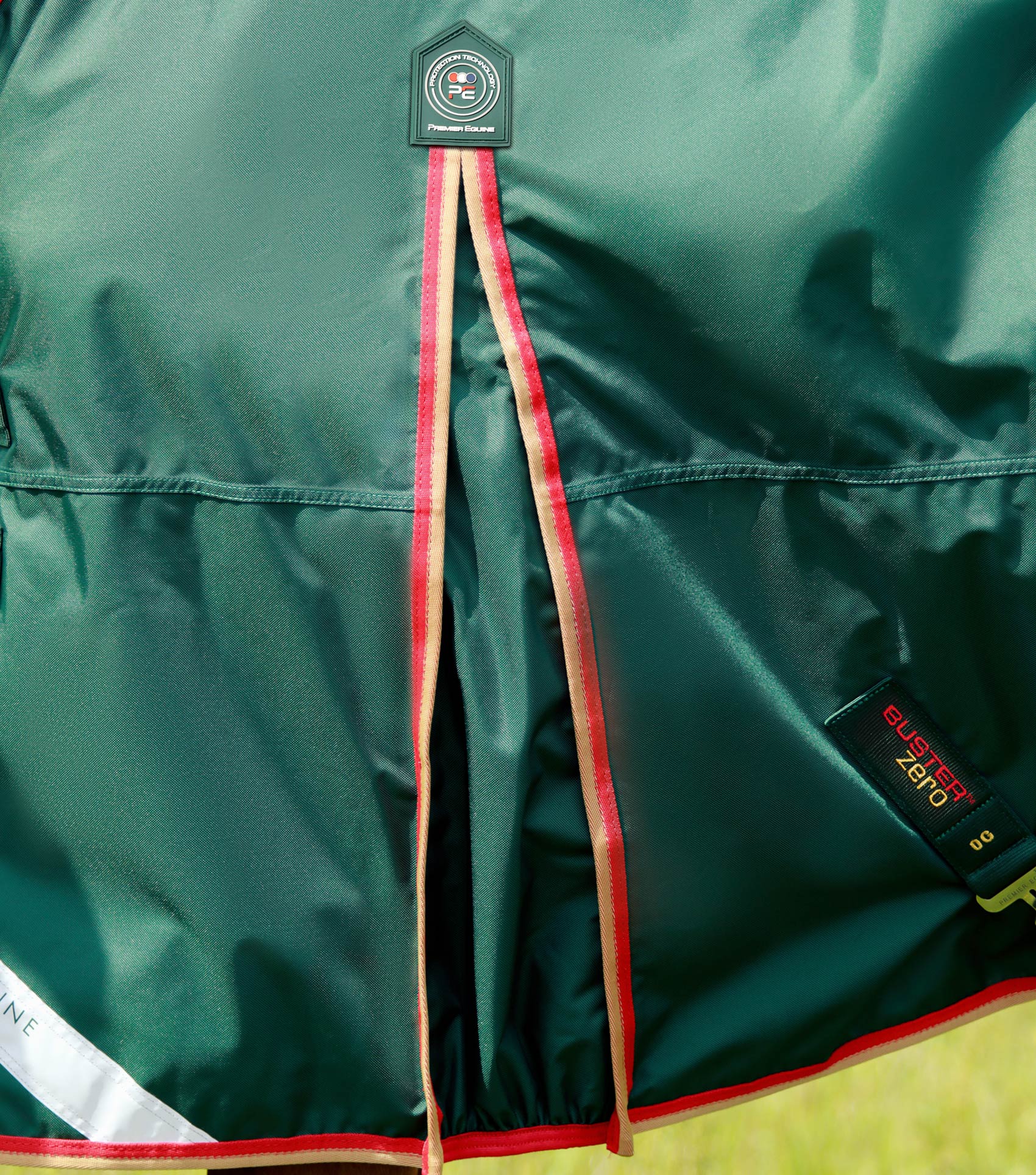 Buster Zero Turnout Rug with Classic Neck Cover Green - Image 4