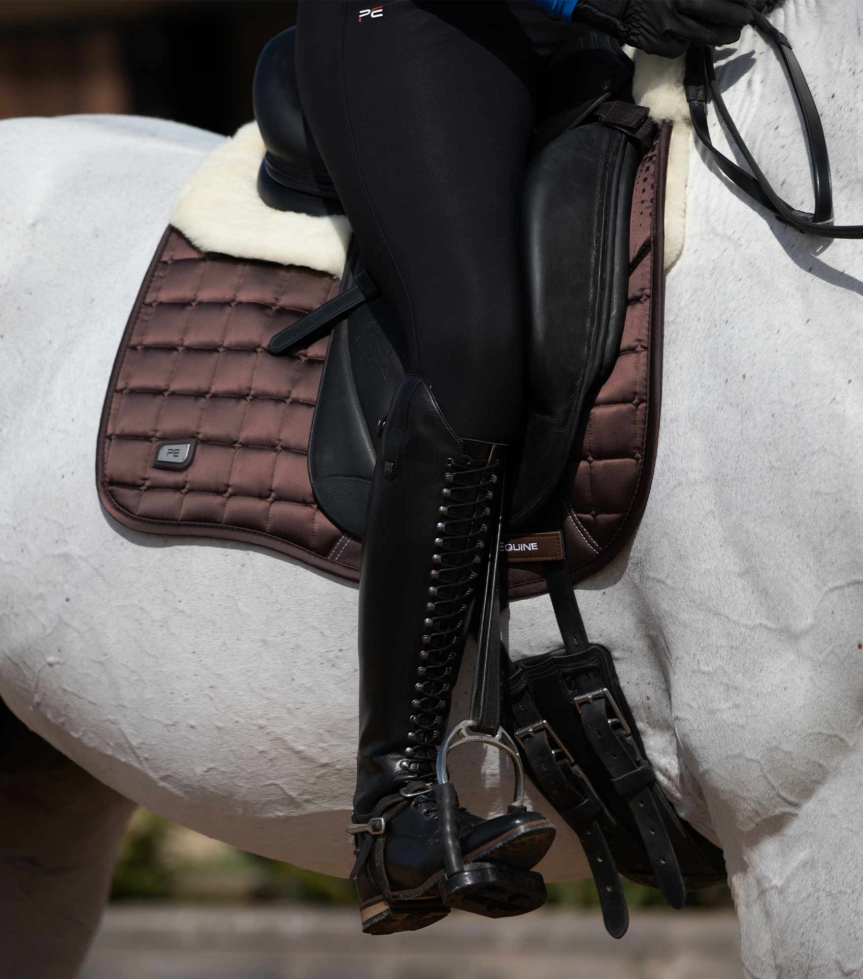 Capella Close Contact Merino Wool Dressage Square Brown/Natural Wool - Image 5