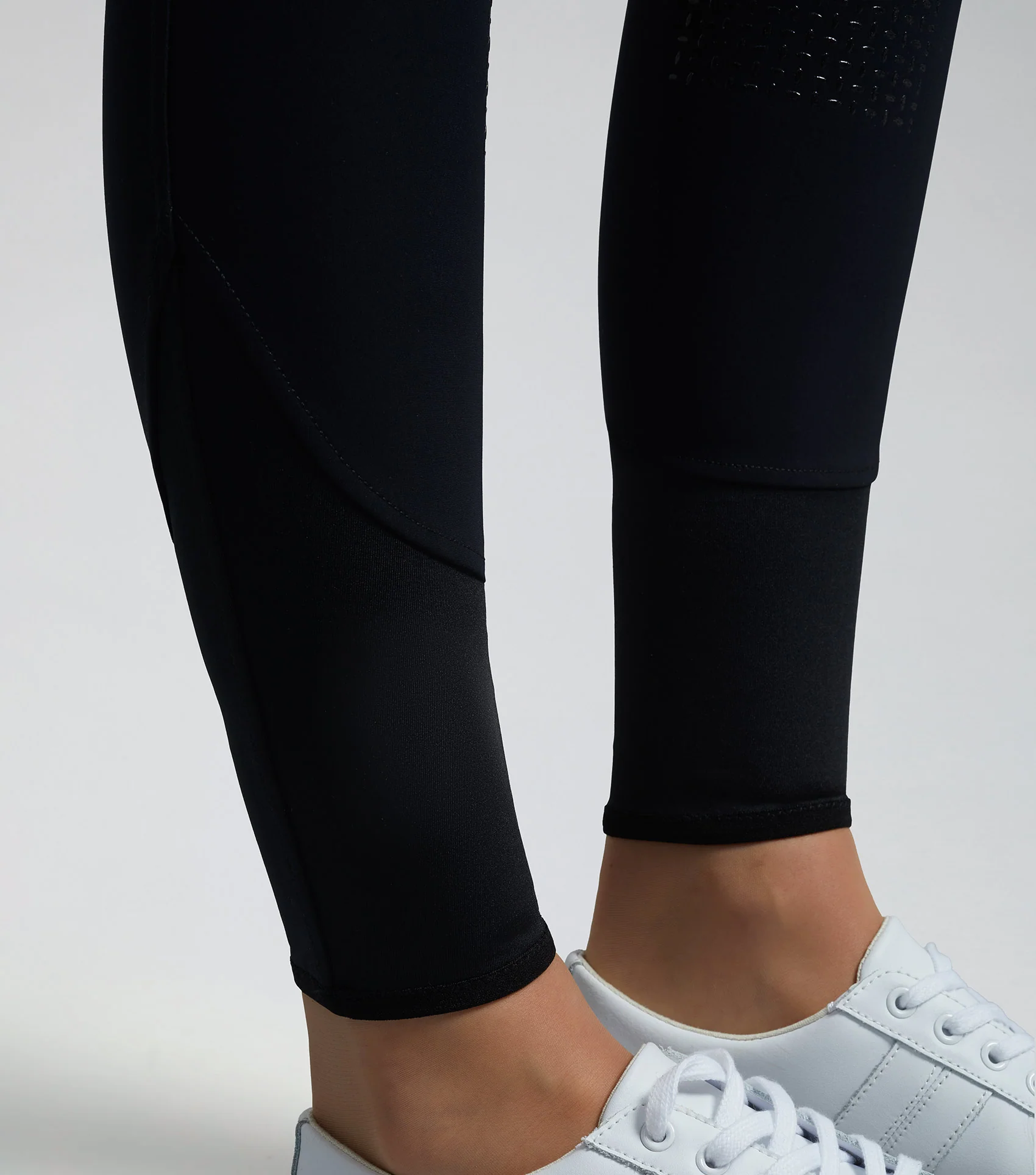 Carapello Ladies Full Seat Gel Riding Breeches Black - Image 5