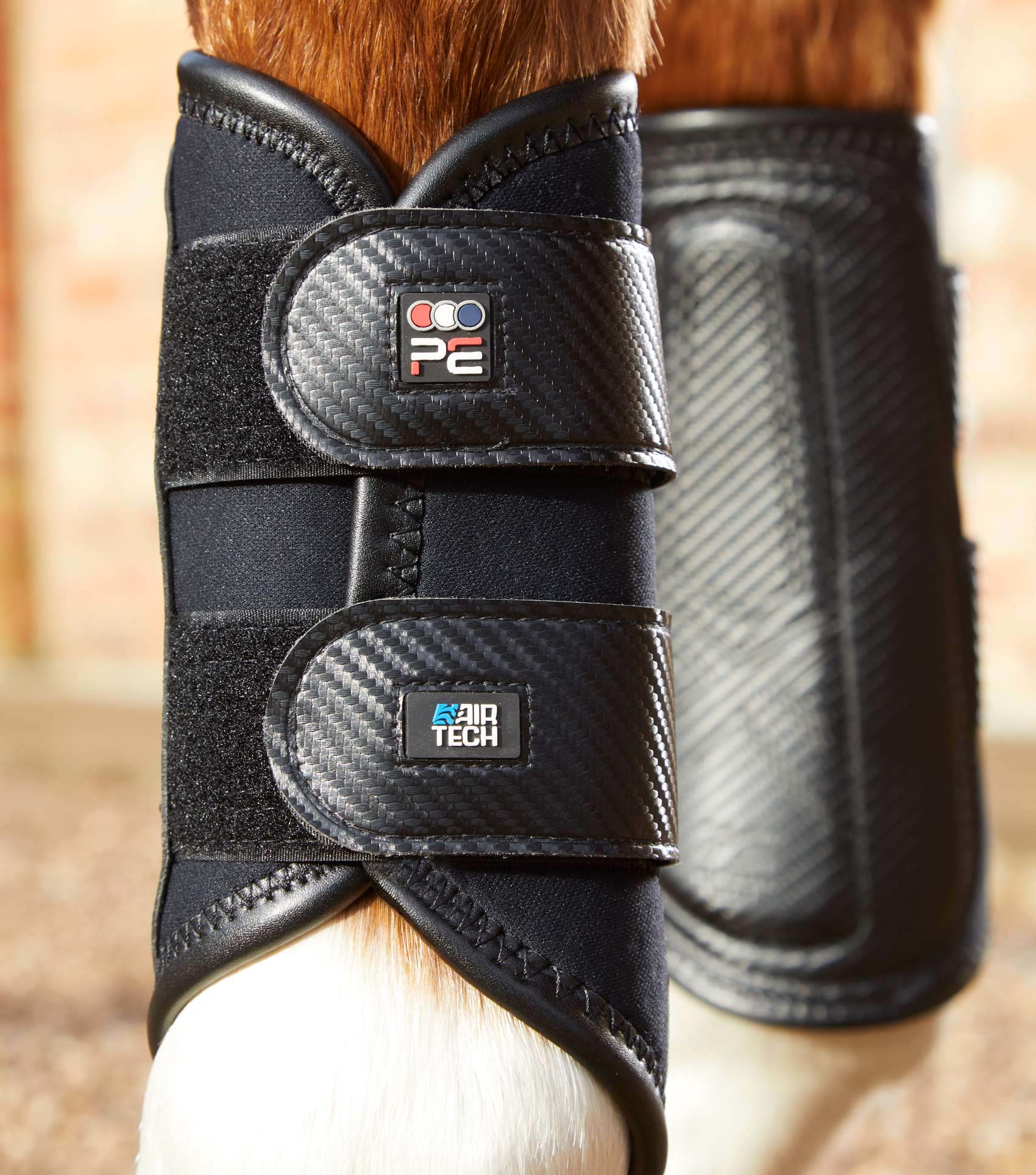 Carbon Air-Tech Double Locking Brushing Boots Black - Image 3