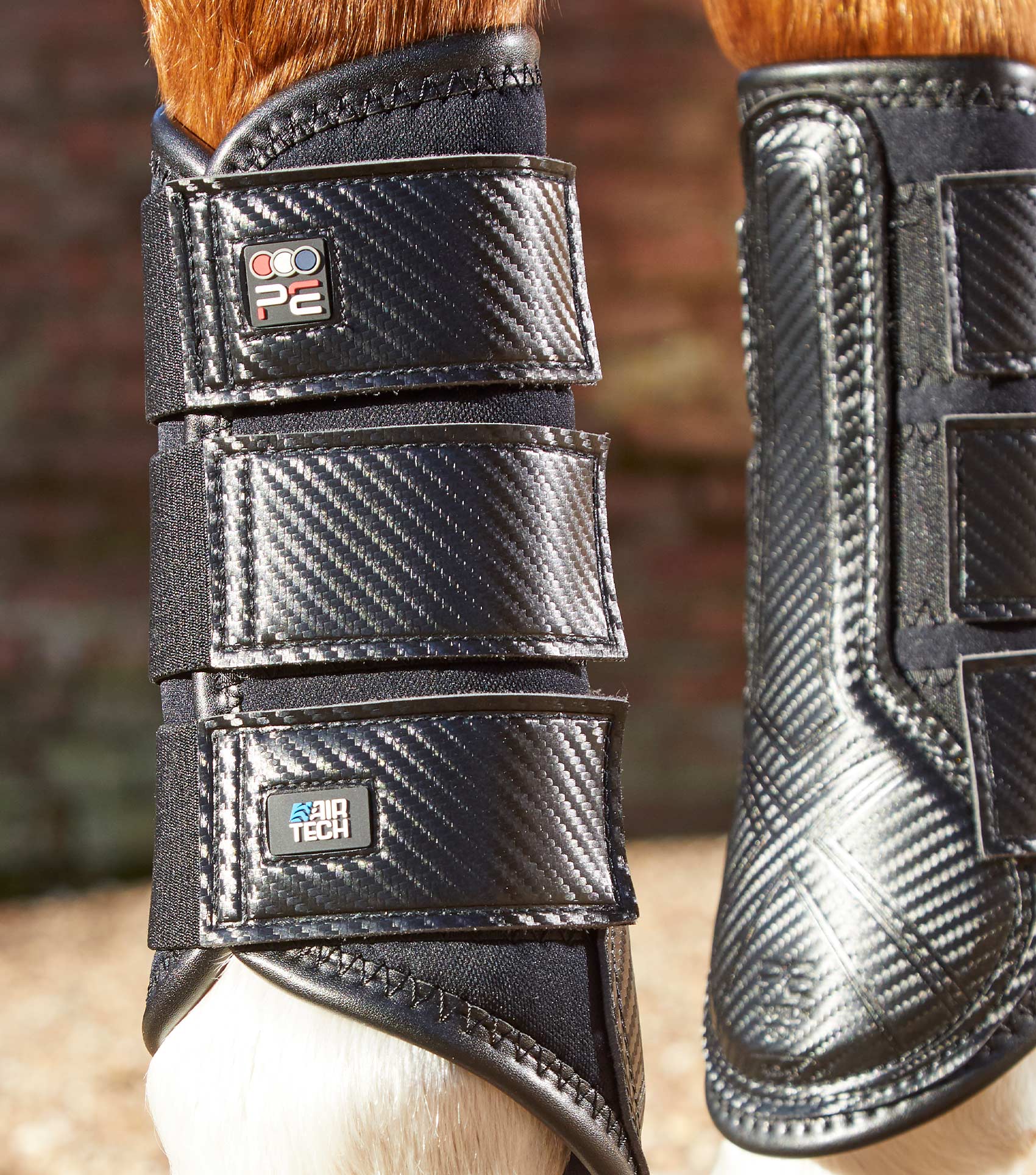 Carbon Air-Tech Single Locking Brushing Boots Black - Image 3