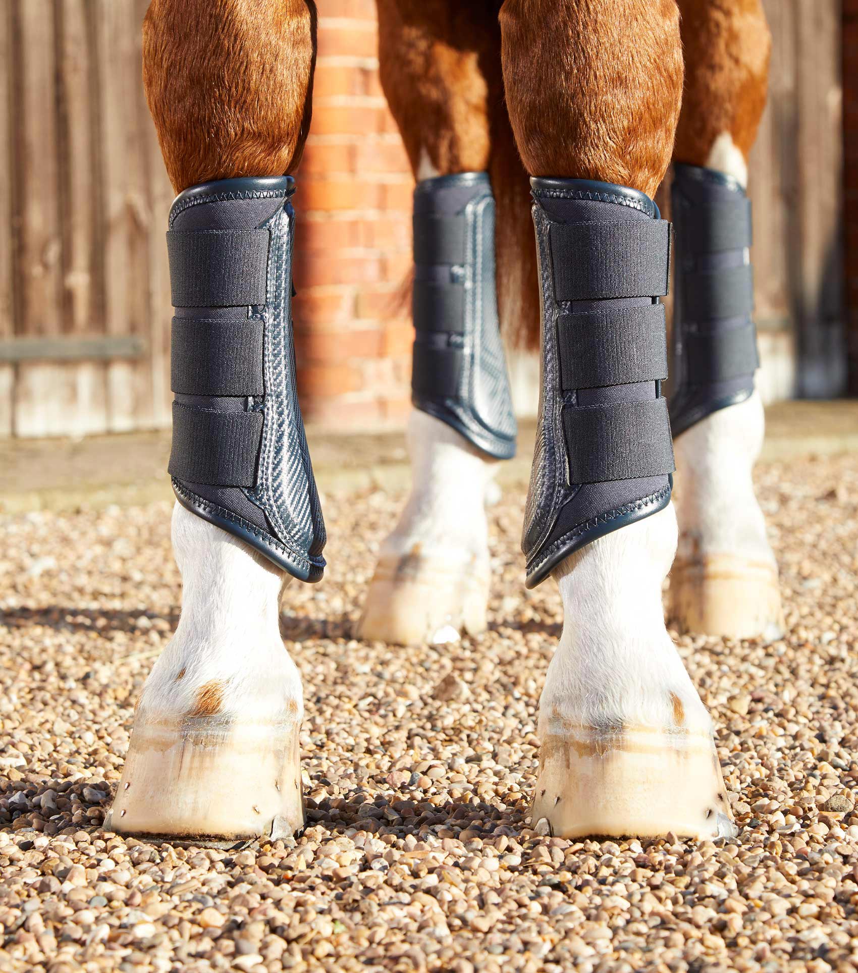 Carbon Air-Tech Single Locking Brushing Boots Navy - Image 3