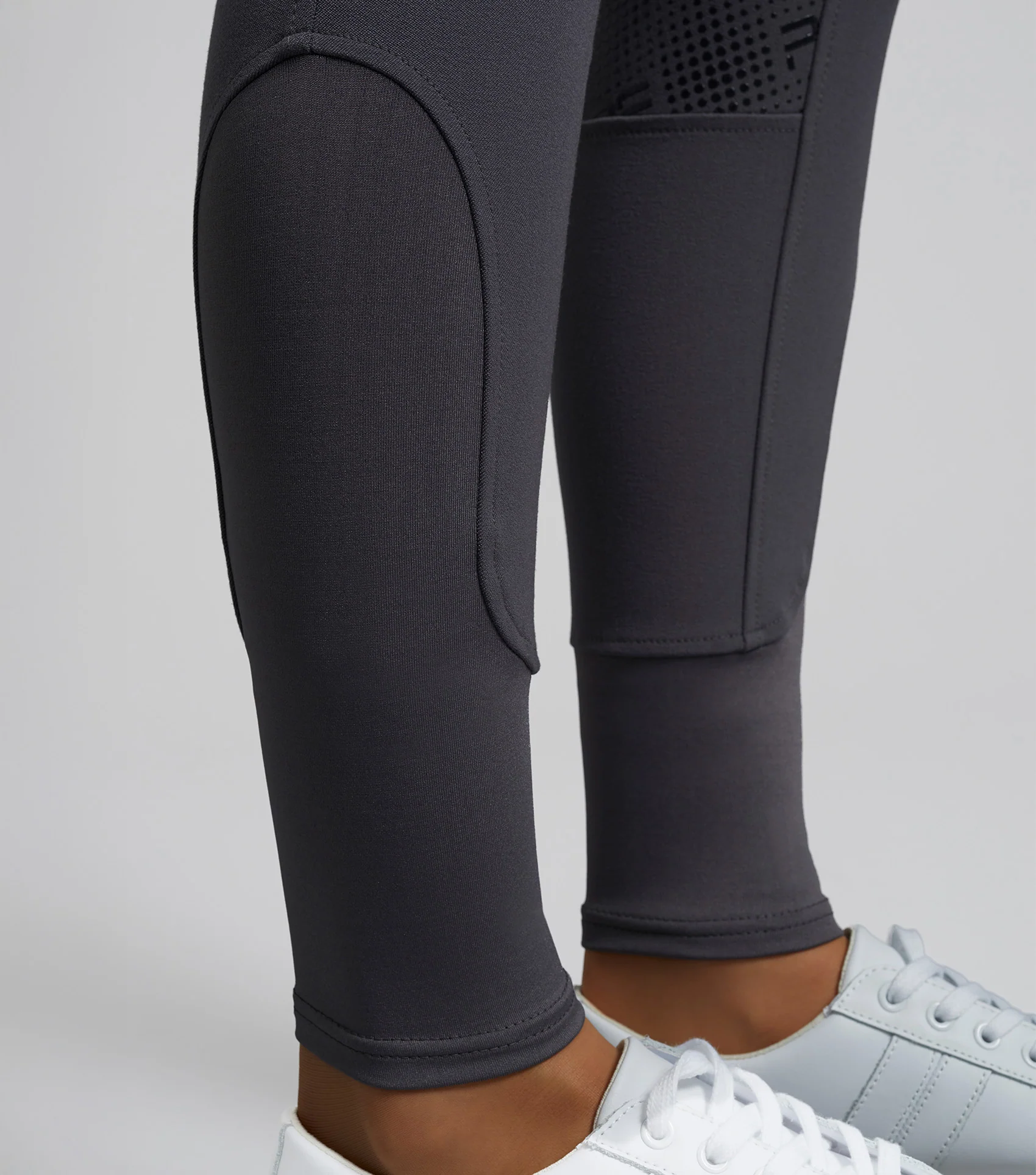 SALE - Cassa Ladies Full Seat Gel Riding Breeches Anthracite - Image 4