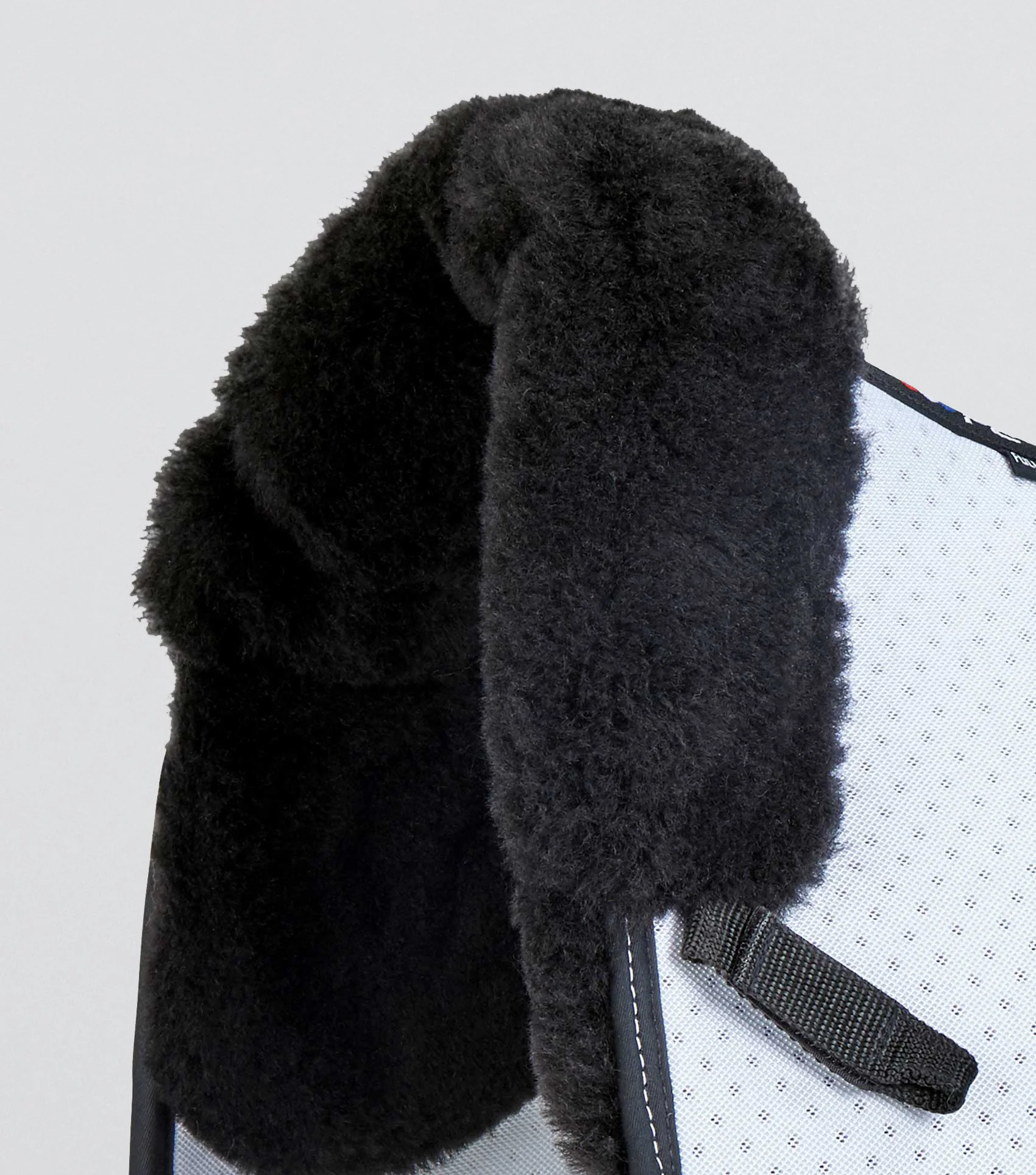 Close Contact Airtechnology Shockproof Wool Saddle Pad - Dressage Square White/Black Wool - Image 3