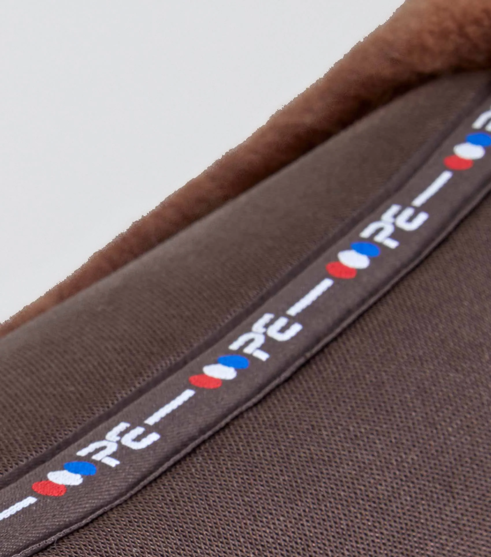 Close Contact Airtechnology Shockproof Wool Saddle Pad - Dressage Square Brown/Brown Wool - Image 6