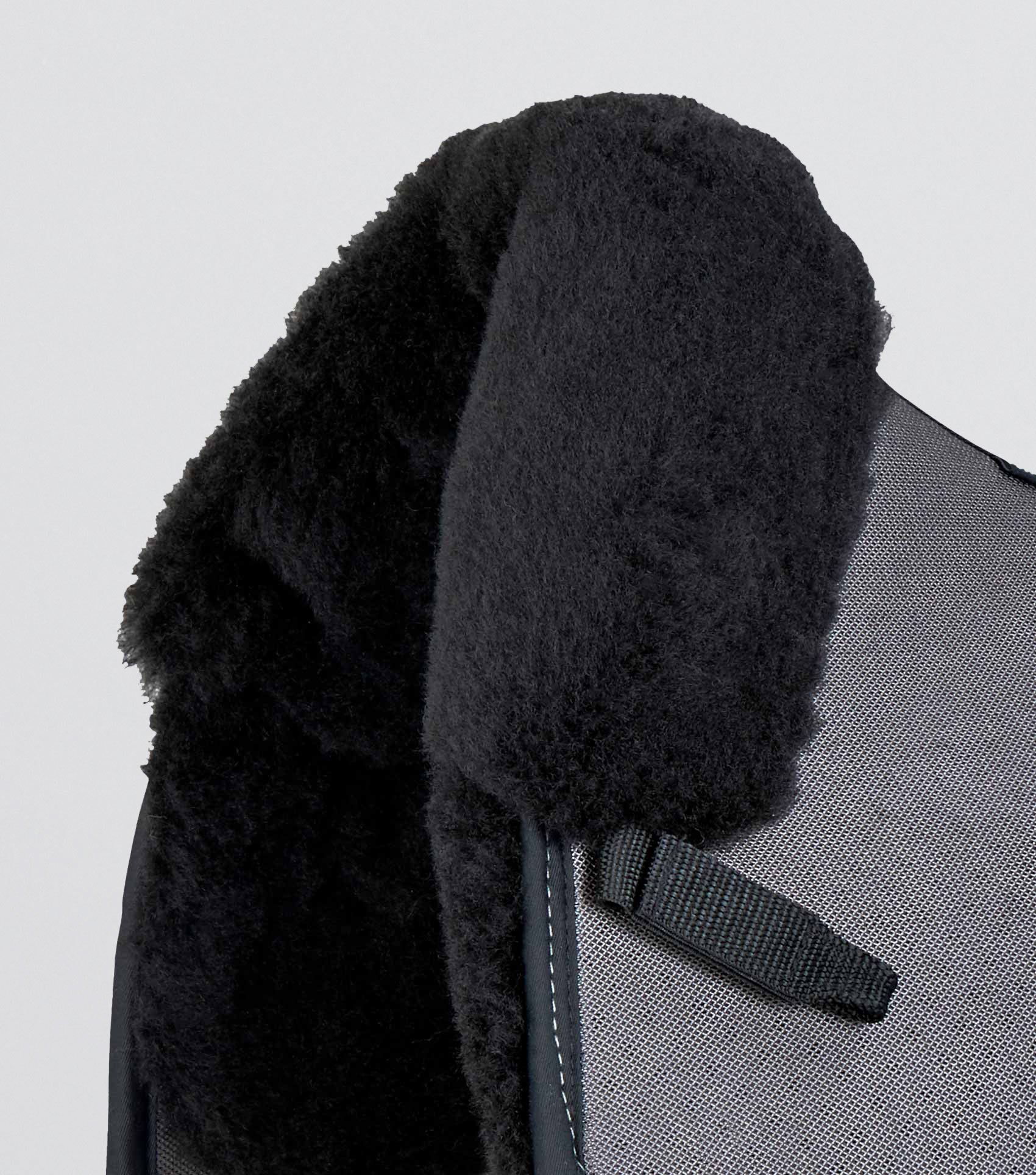 Close Contact Airtechnology Shockproof Wool Saddle Pad - Dressage Square Grey/Black Wool - Image 3