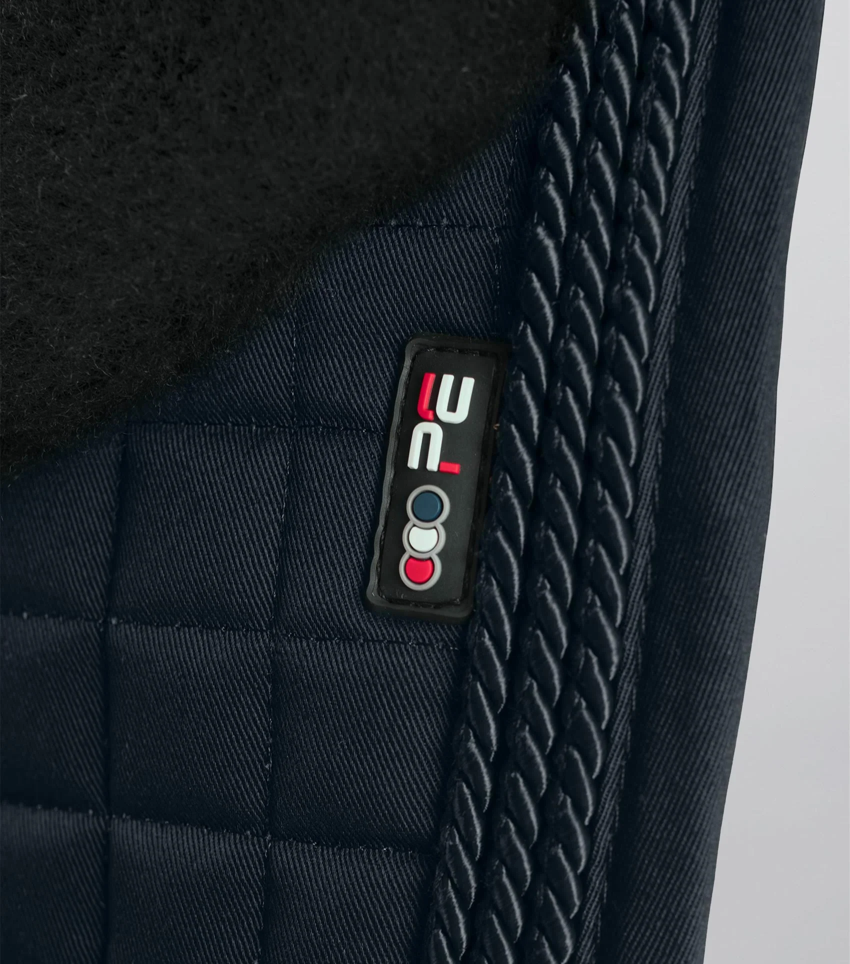 Close Contact Merino Wool European Saddle Pad - Dressage Square Black/Black Wool - Image 3