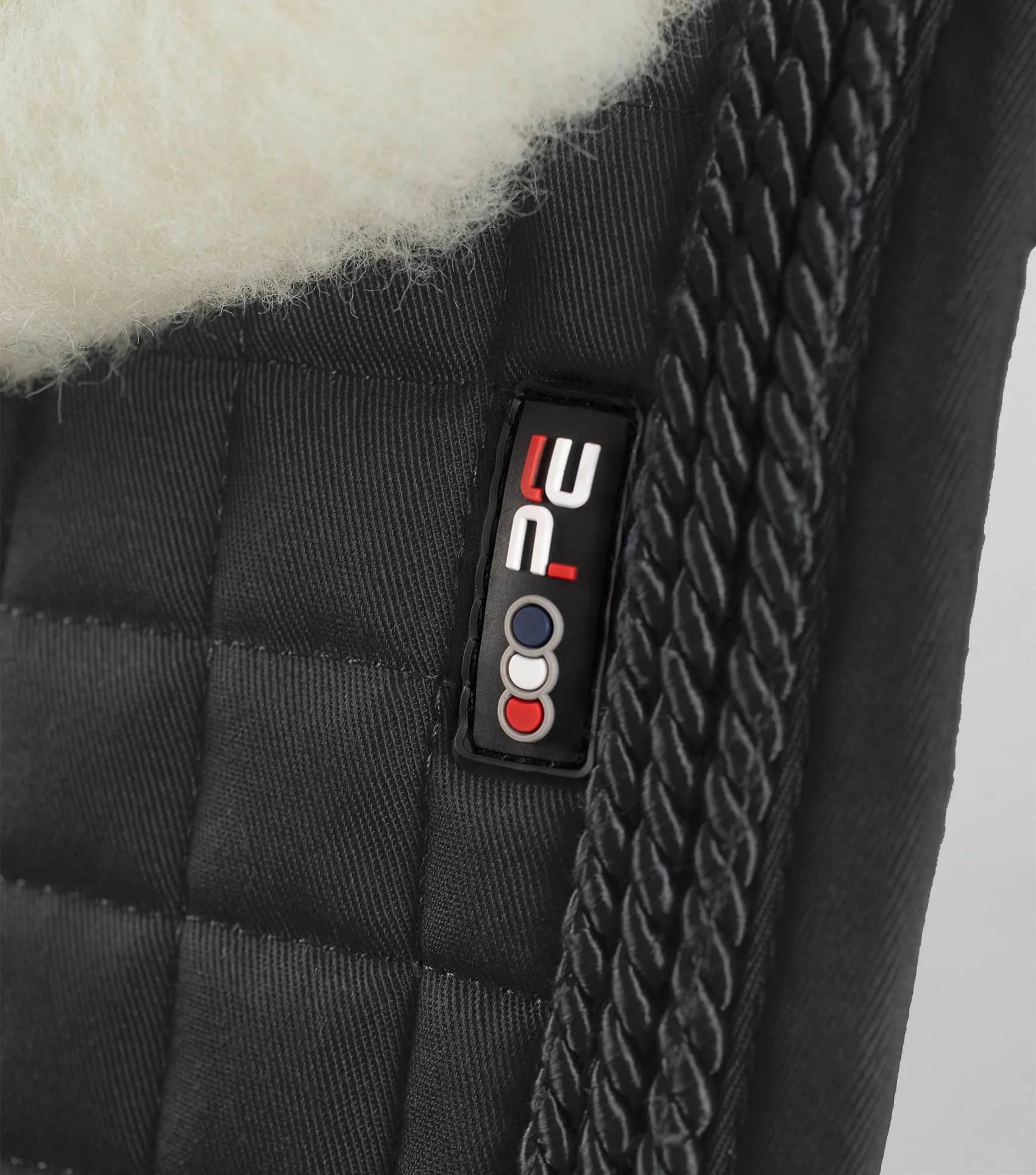 Close Contact Merino Wool European Saddle Pad - Dressage Square Black/Natural Wool - Image 3