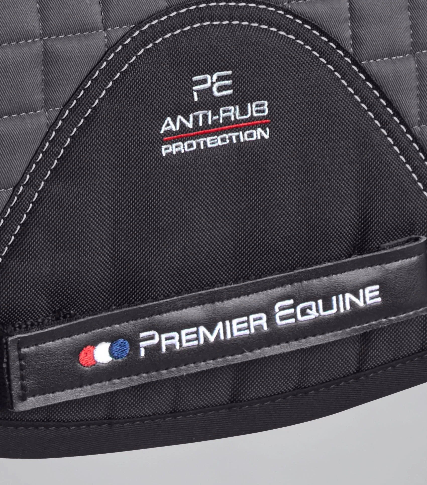 Close Contact Merino Wool European Saddle Pad - GP/Jump Square Grey/Black Wool - Image 5