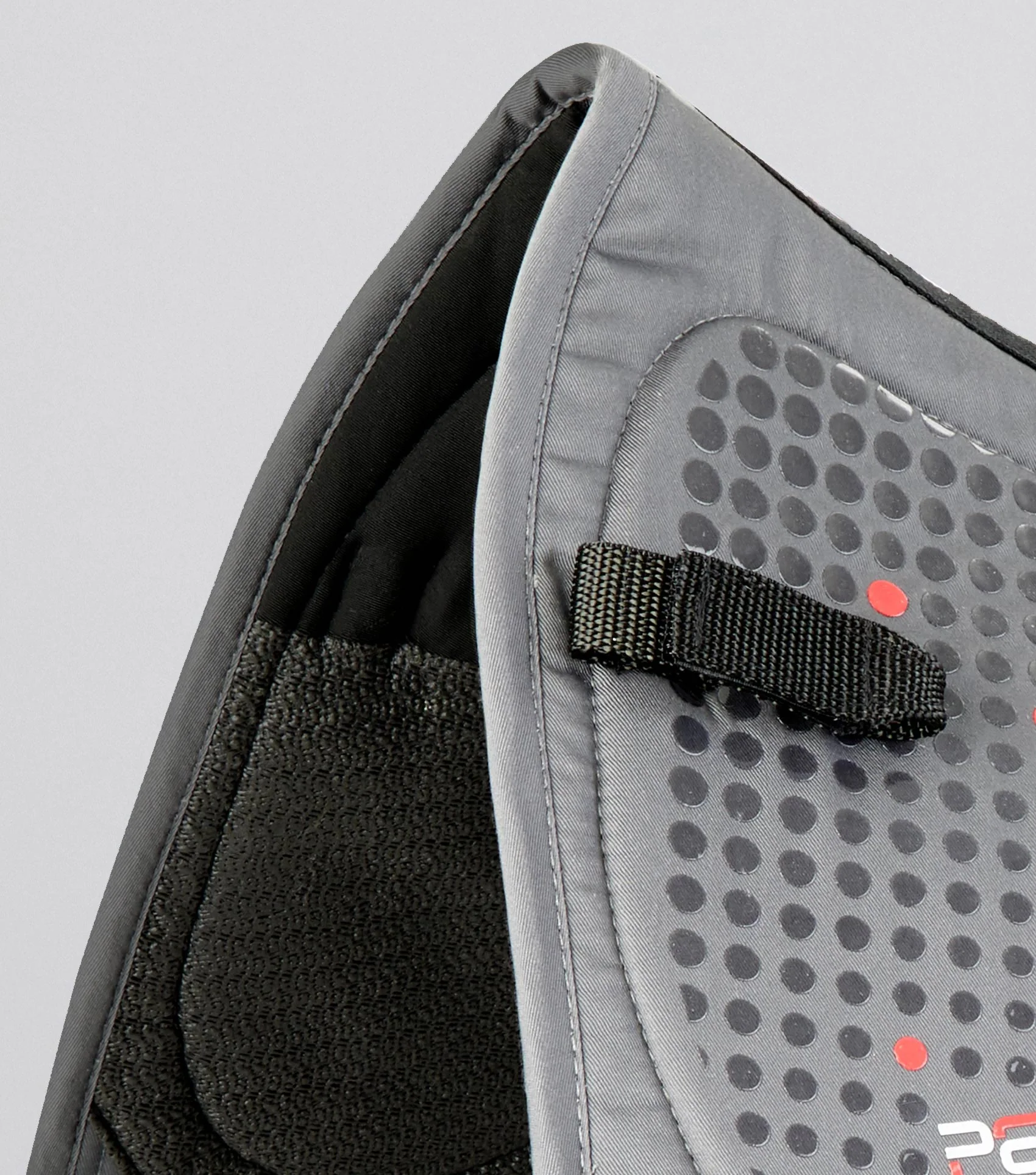 Close Contact Tech Grip Pro Anti-Slip Saddle Pad - Dressage Square Grey - Image 3