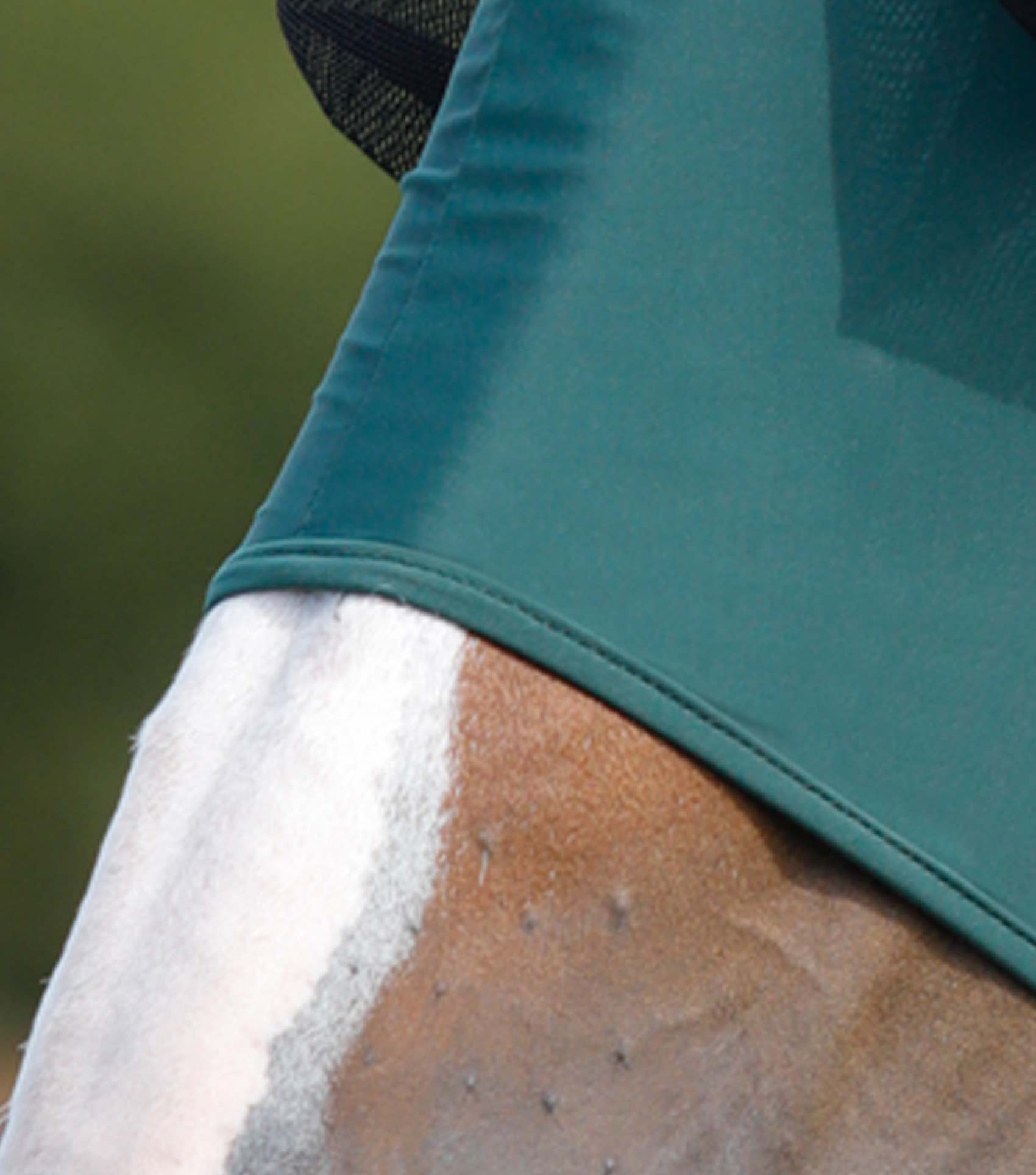Comfort Tech Lycra Fly Mask Green - Image 4