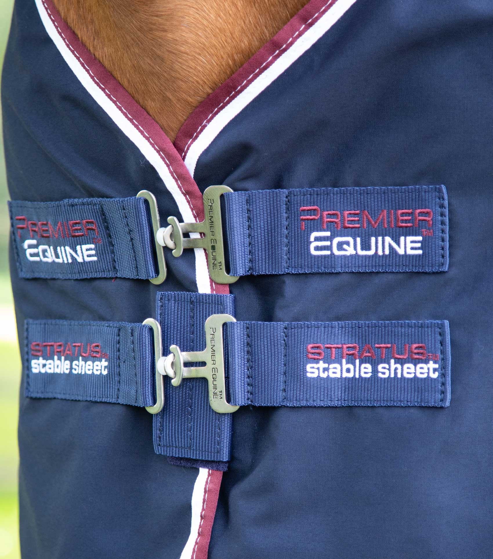 Stratus Horse Stable Sheet Navy - Image 3