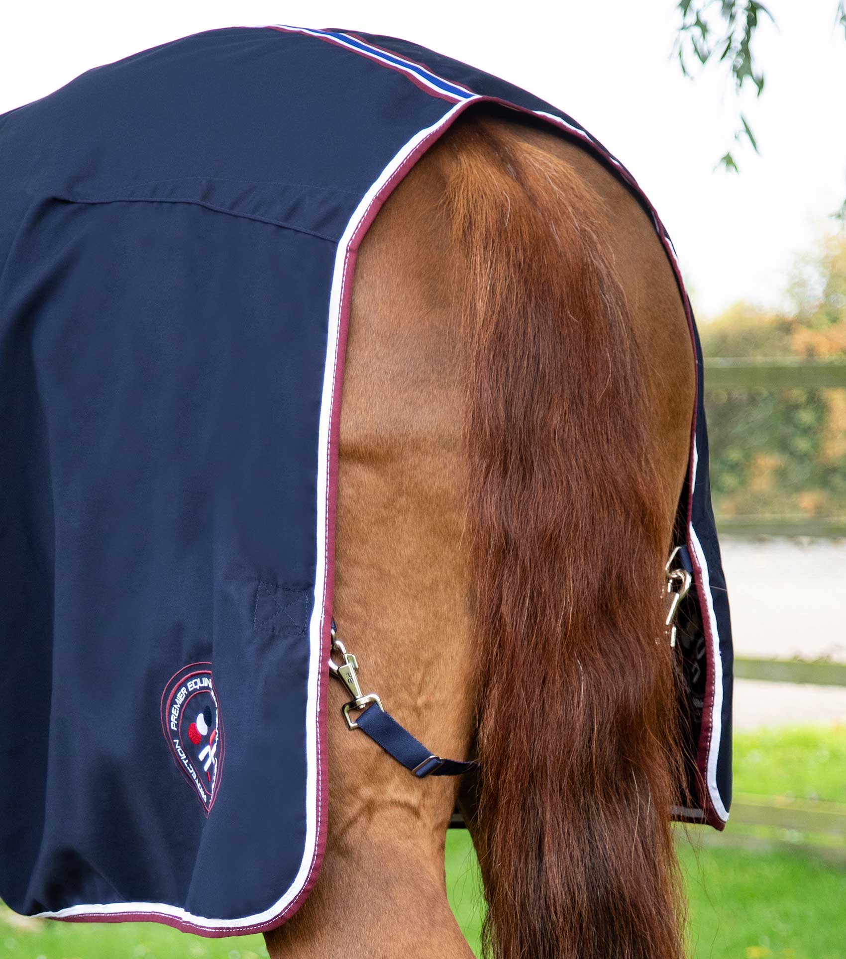 Stratus Horse Stable Sheet Navy - Image 5