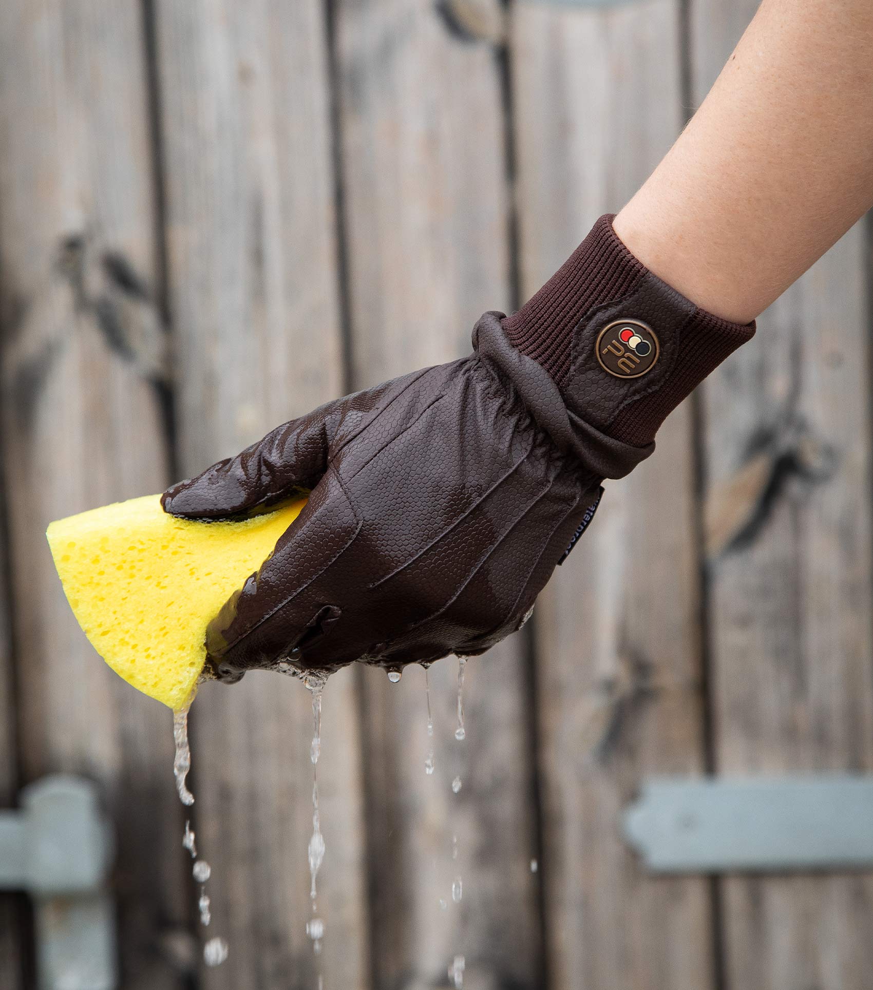 Dajour Waterproof Riding Gloves Brown - Image 3