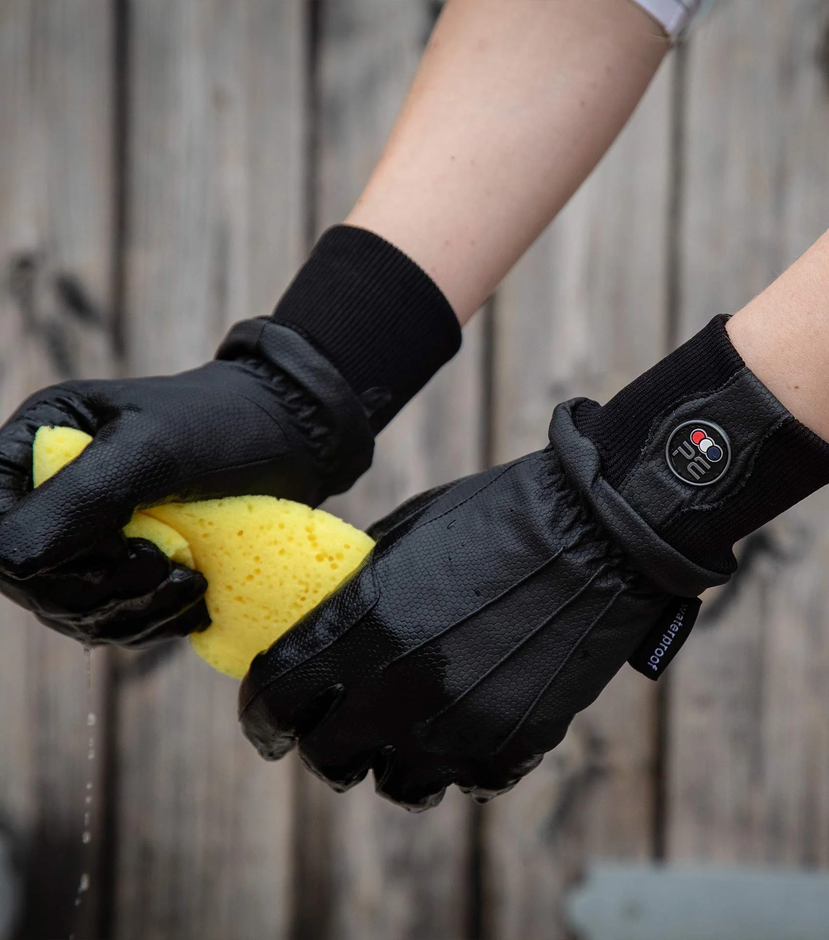 Dajour Waterproof Riding Gloves Black - Image 3