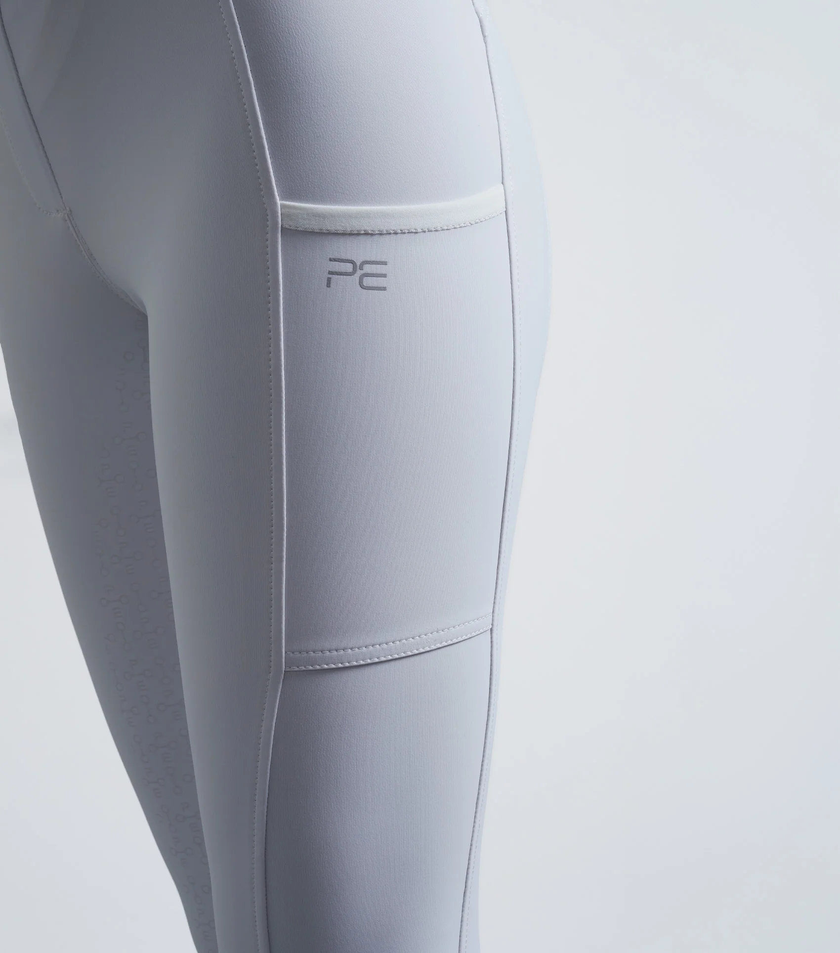 SALE - Electra Ladies Full Seat Gel Riding Tights White - Image 4