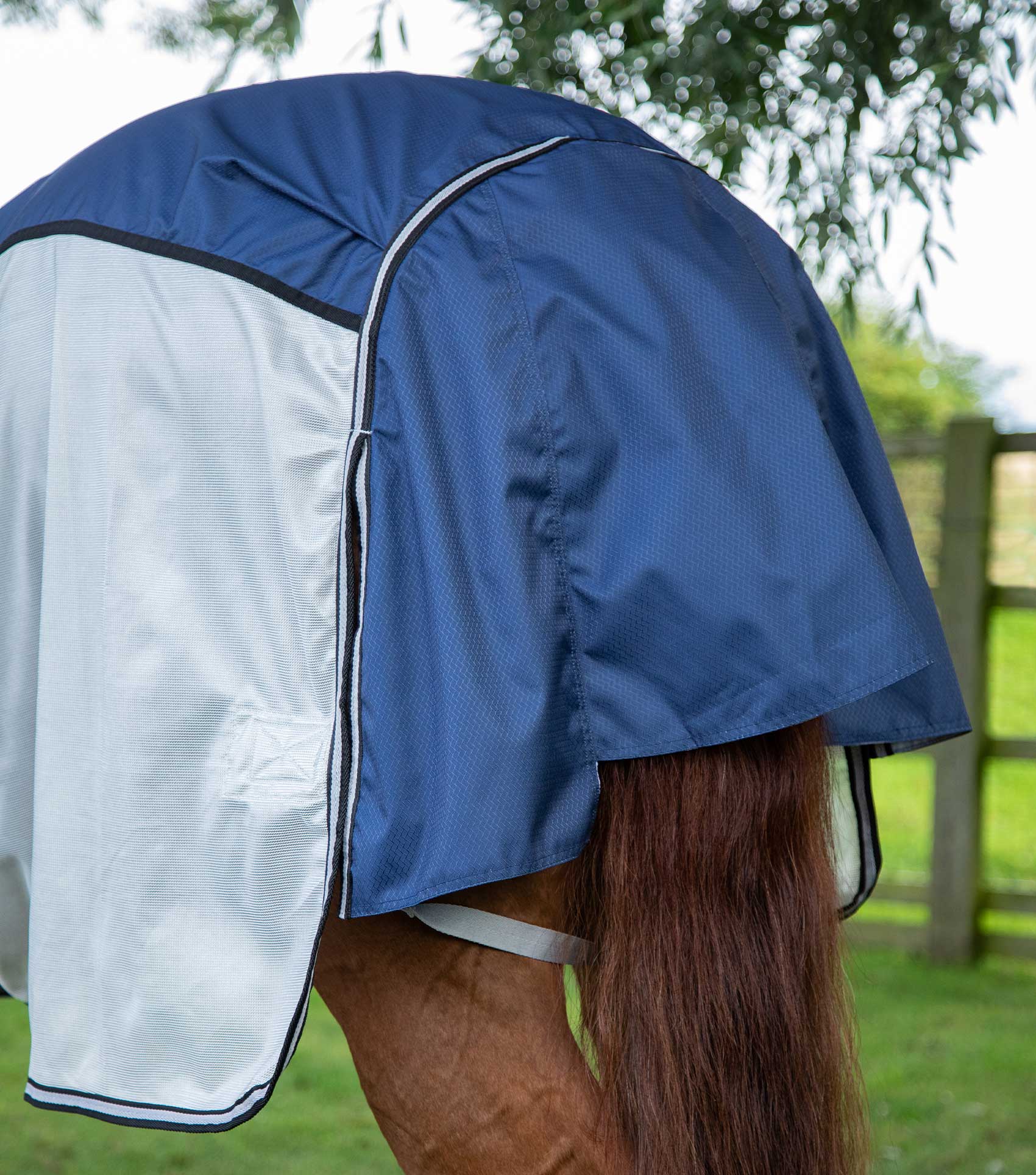 ShowerTex Fly Rug with Surcingles Navy - Image 6