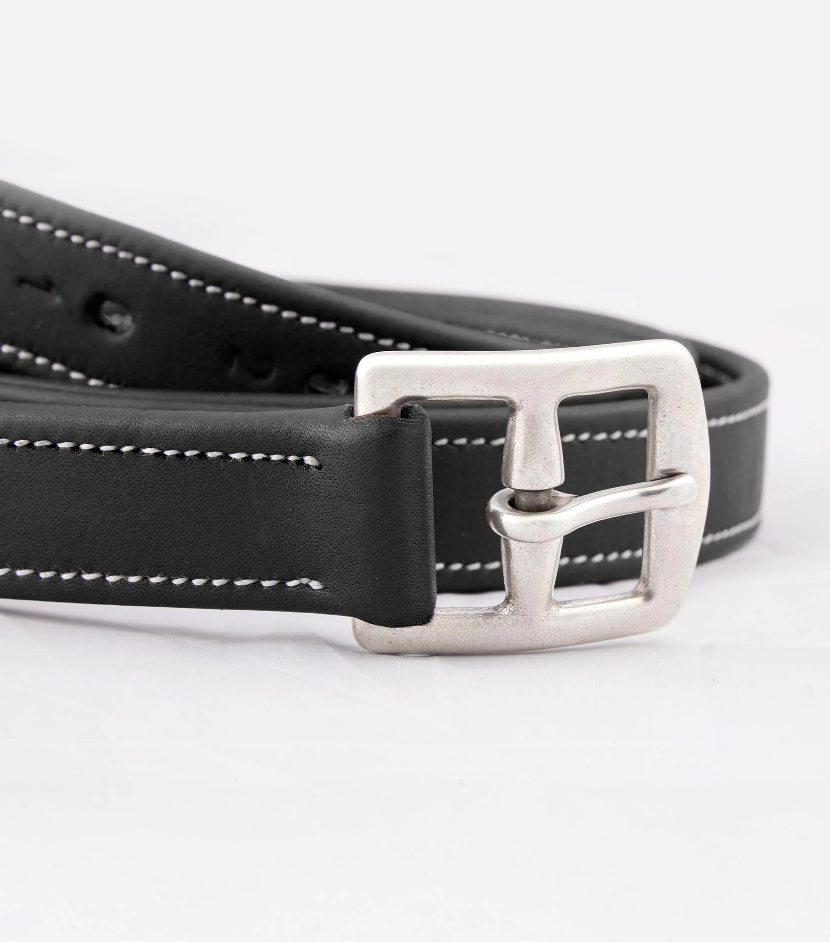 European Aniline Stirrup Leathers Black - Image 4