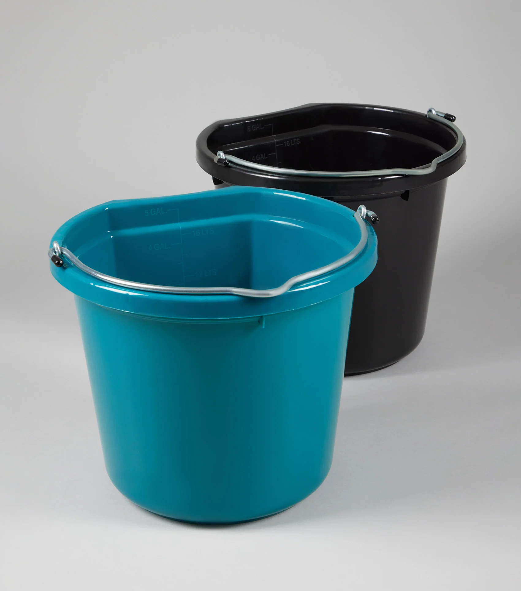 Horse Water Bucket Black - Image 2
