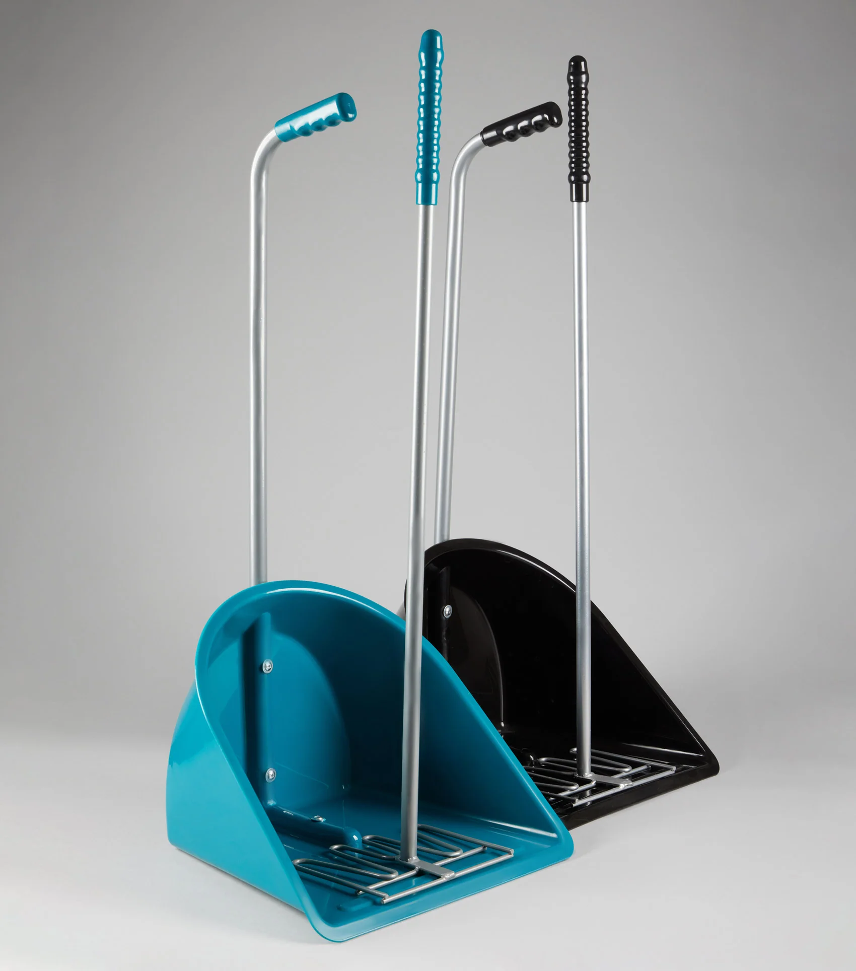 Manure Scoop & Rake Med Blue - Image 2