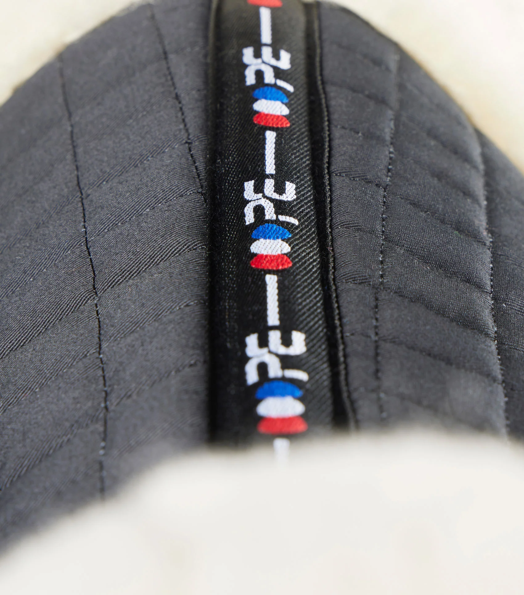 Merino Wool Saddle Pad - Half Pad Black/Natural Wool - Image 3