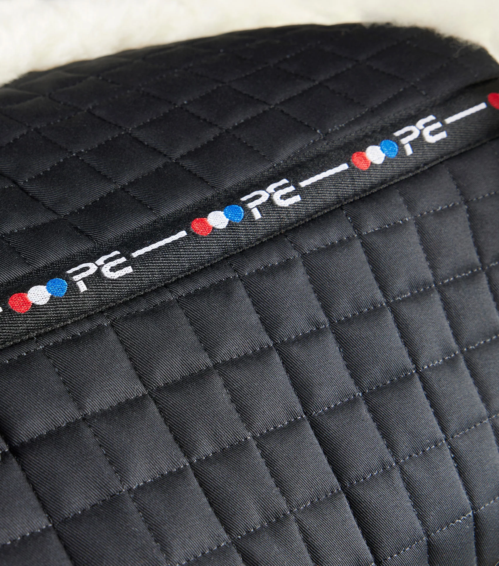 Merino Wool Saddle Pad - Half Pad Black/Natural Wool - Image 6