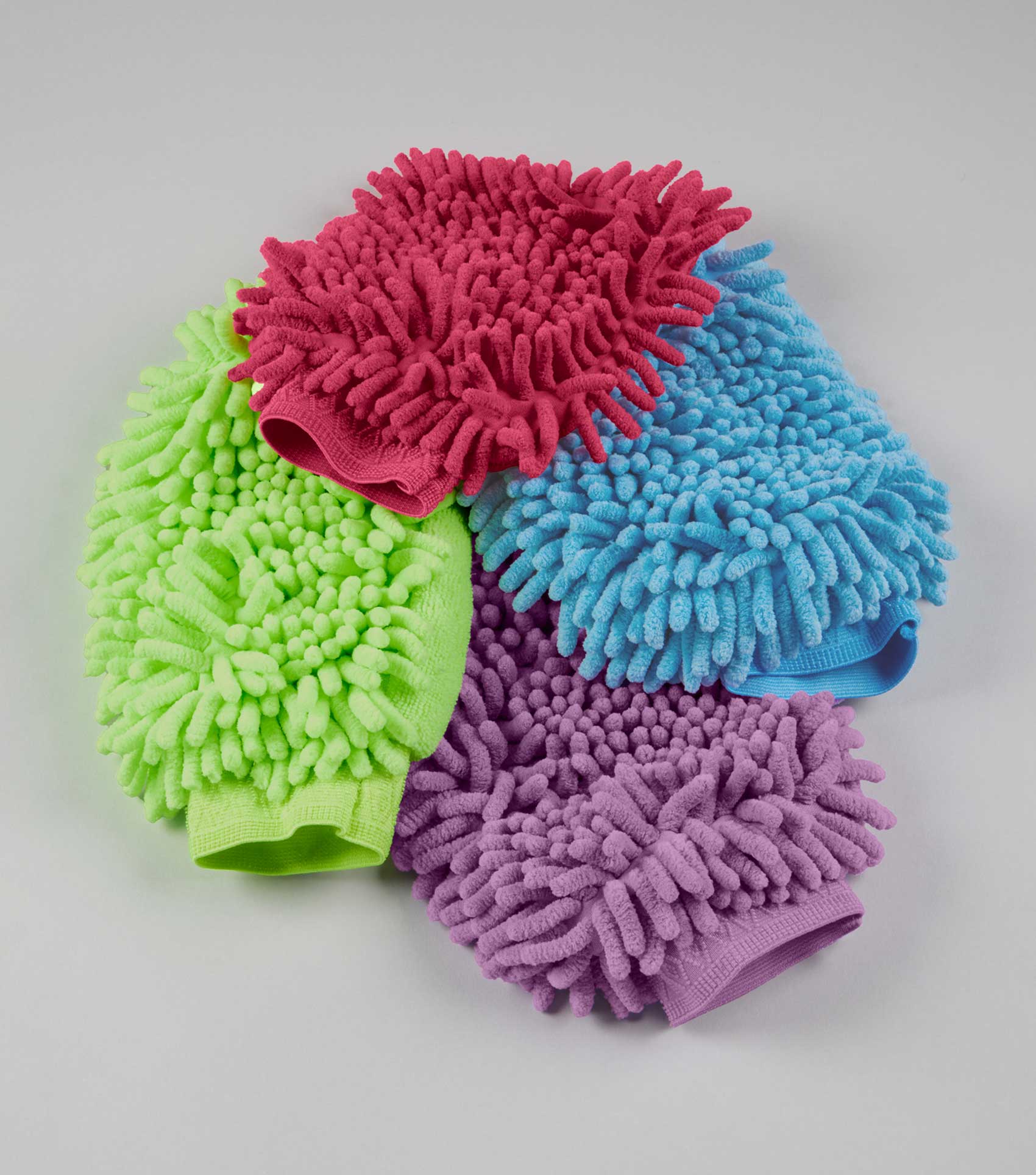Microfibre Grooming Mitt Fuchsia - Image 4